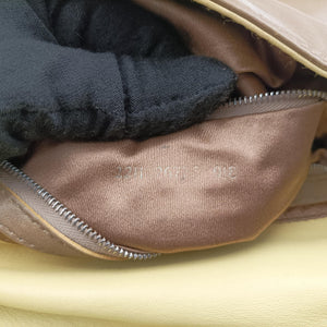 Pre-owned Fendi Baguette Brown × Yellow lambskin  handbag | stylenewstar