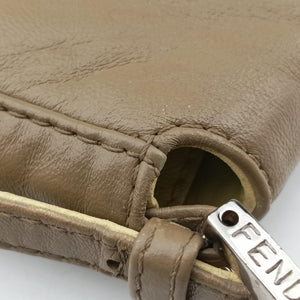 Pre-owned Fendi Baguette Brown × Yellow lambskin  handbag | stylenewstar