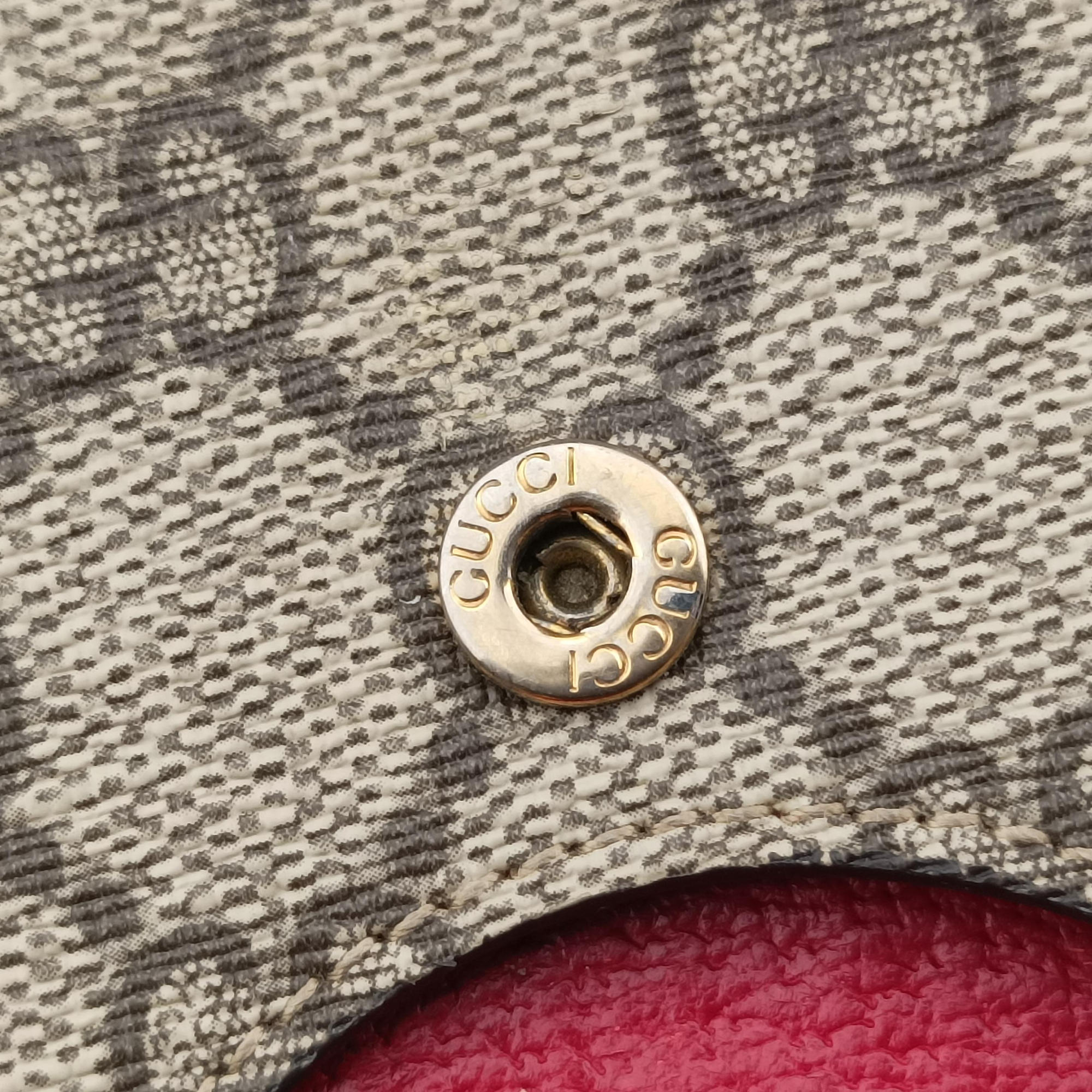 Pre-owned Gucci Queen Margaret Brown PVC coated canvas 476079 shoulderbag | stylenewstar