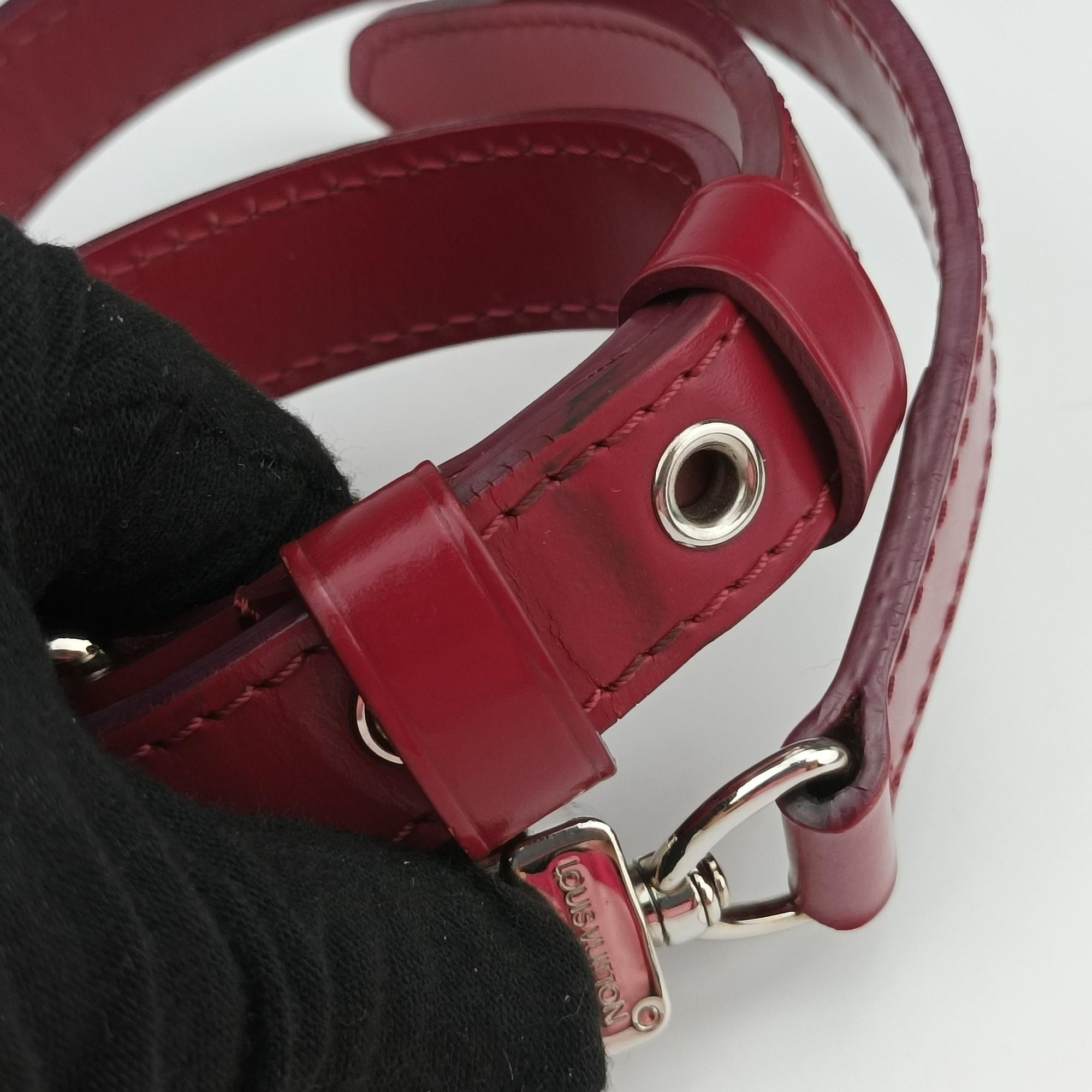 Secondhand Louis Vuitton EDEN PM FUCHSIA Epi M40652 shoulderbag | stylenewstar