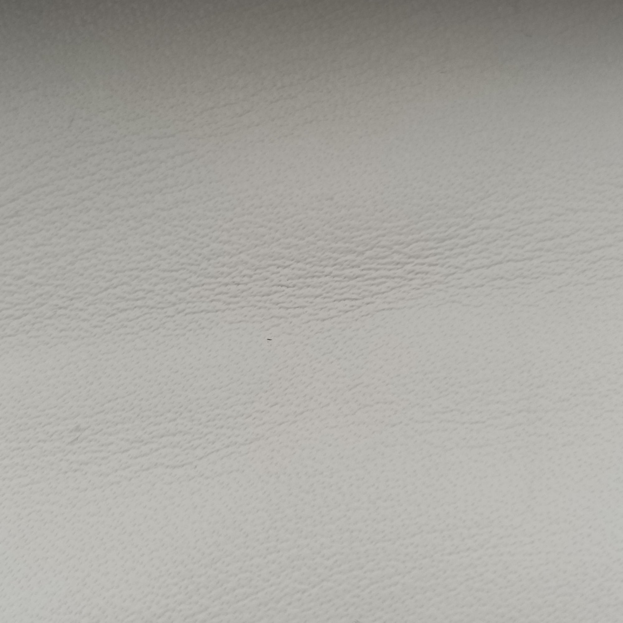 Secondhand Christian Dior Caro micro White Leather  shoulderbag | stylenewstar