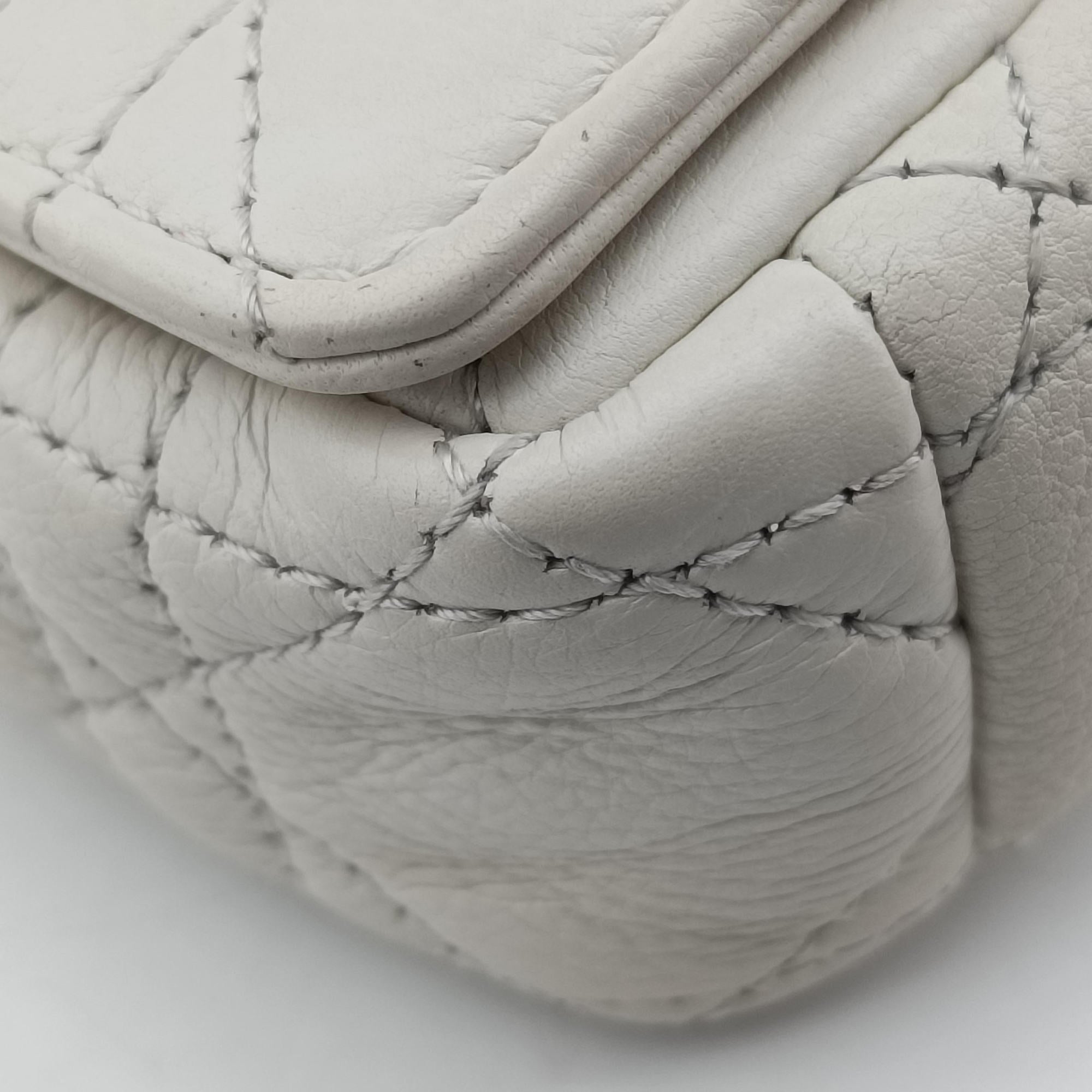 Secondhand Christian Dior Caro micro White Leather  shoulderbag | stylenewstar