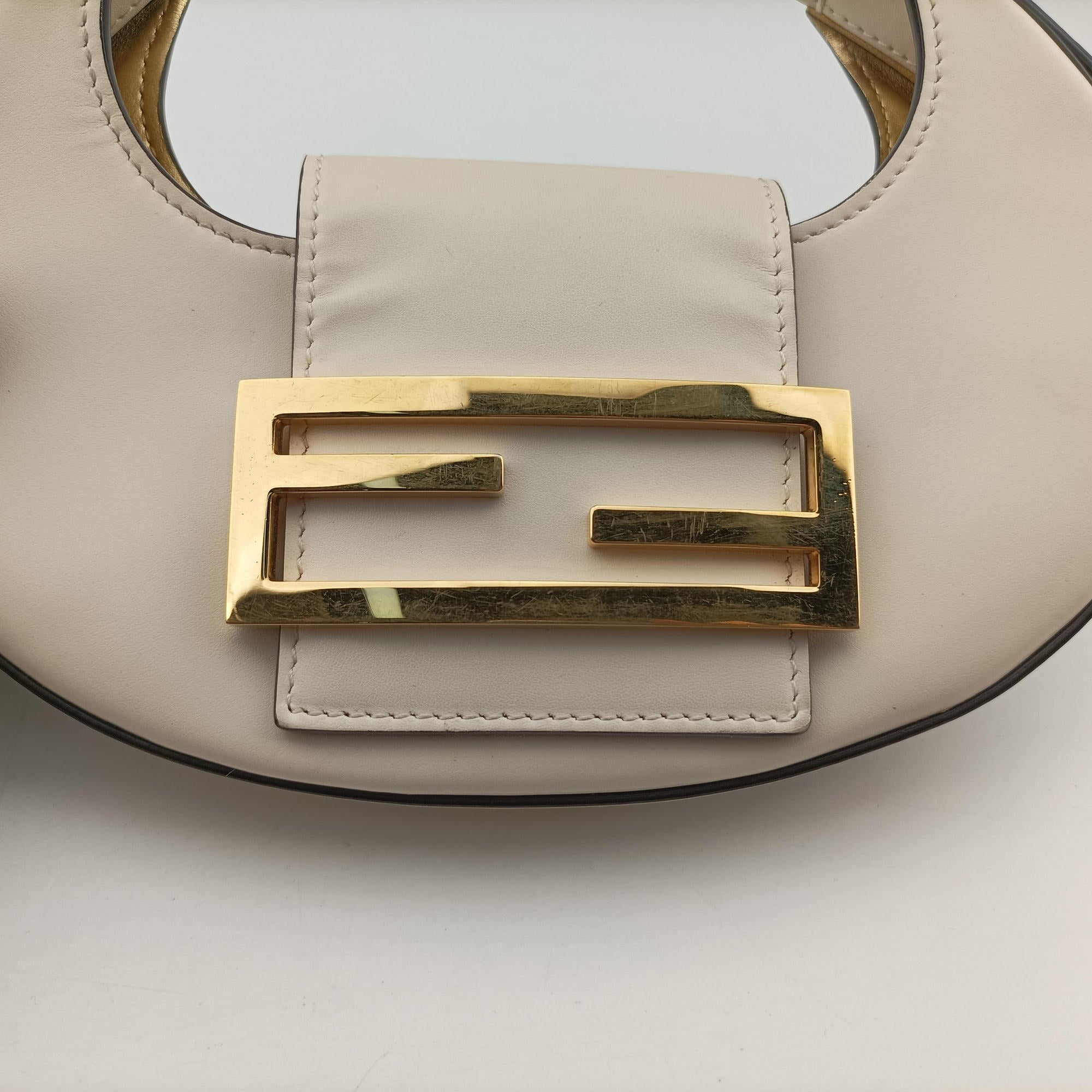 Pre-owned Fendi Cookie Mini White Leather 8BS065 handbag | stylenewstar