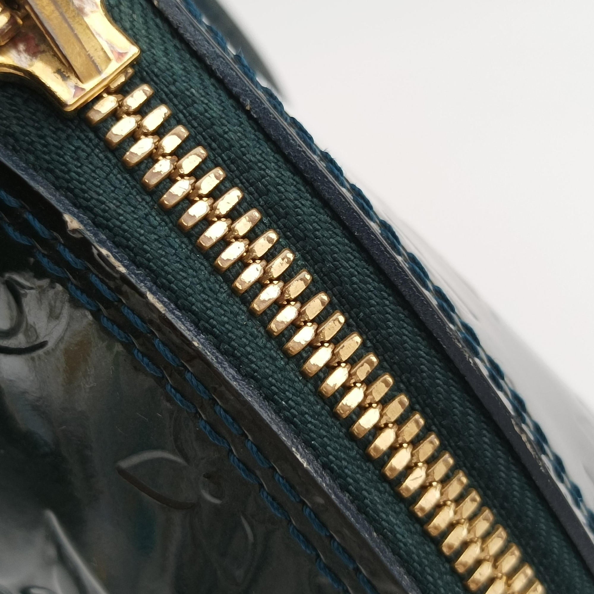 Pre-owned Louis Vuitton Alma PM Bleu Nuit Vernis M93682 handbag | stylenewstar