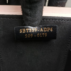 Vintage Fendi FENDI Box Packaging Pink Leather 8BT339 shoulderbag | stylenewstar