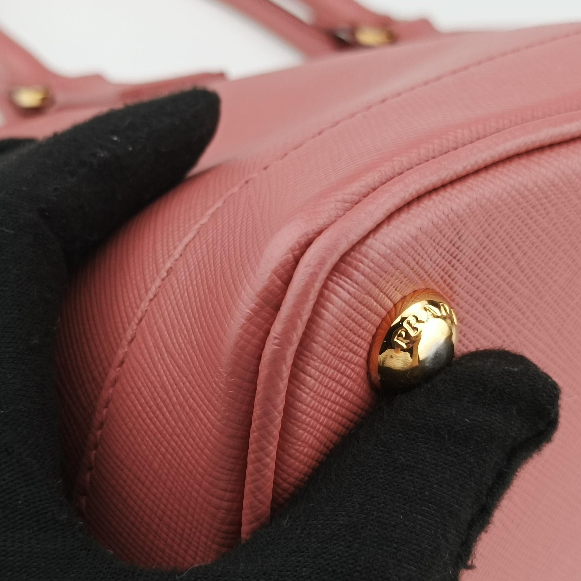 Pre-owned Prada Promenade Pink SAFFIANO Leather BN2558 handbag | stylenewstar