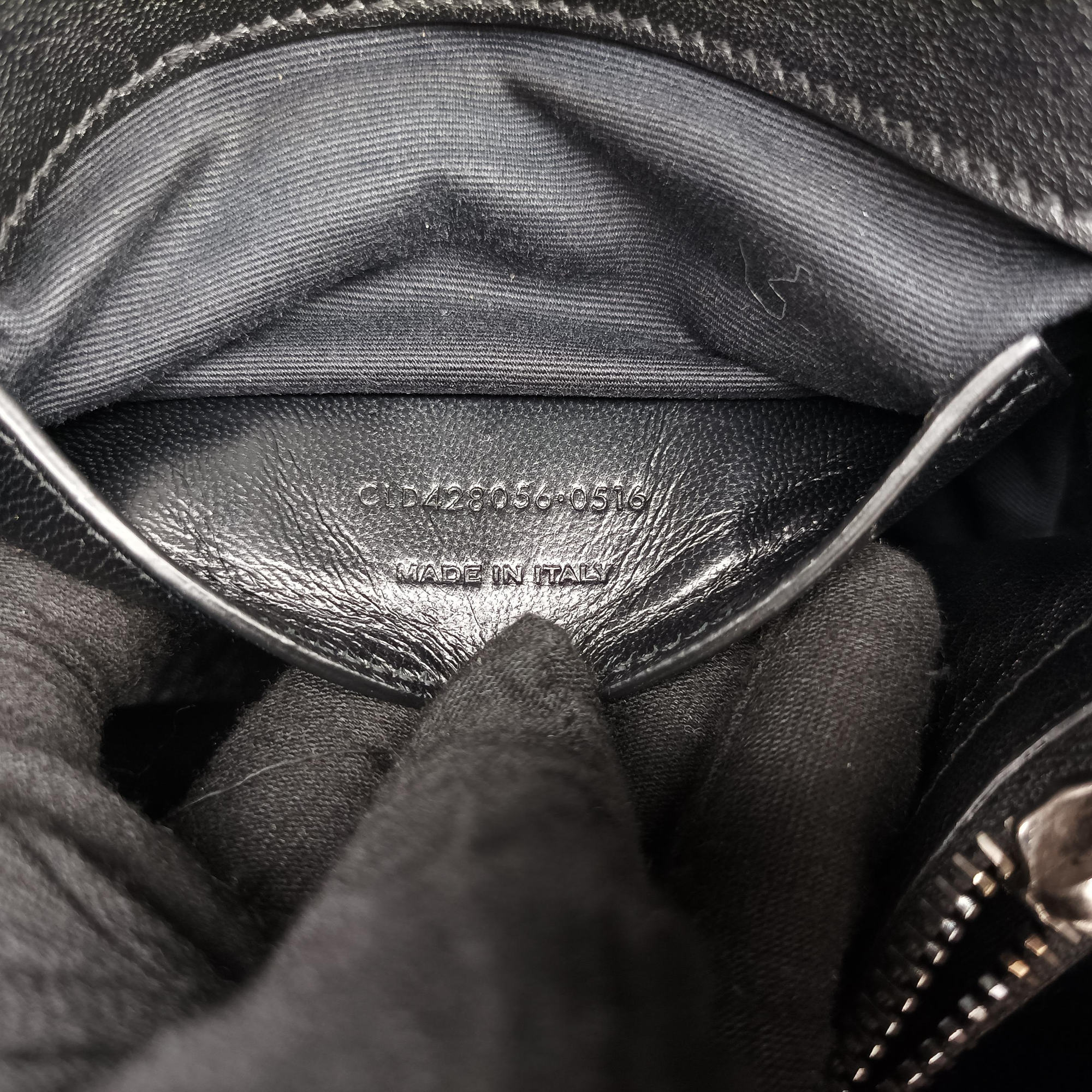 Pre-owned Yves Saint Laurent COLLEGE Black Leather 428056 shoulderbag | stylenewstar