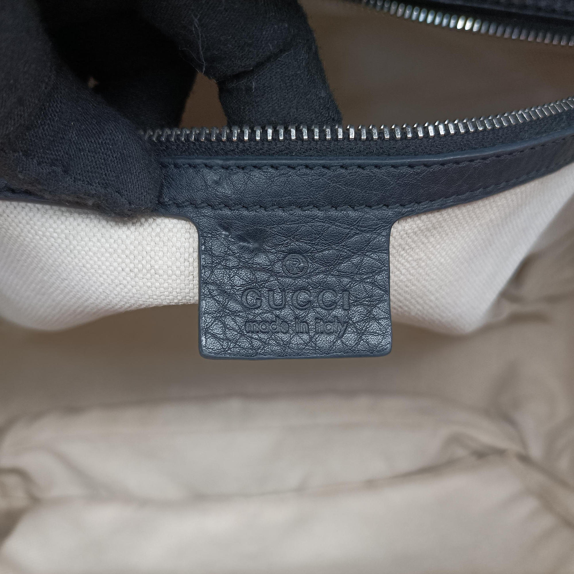 Vintage Gucci New Bamboo Black Leather 240241 shoulderbag | stylenewstar