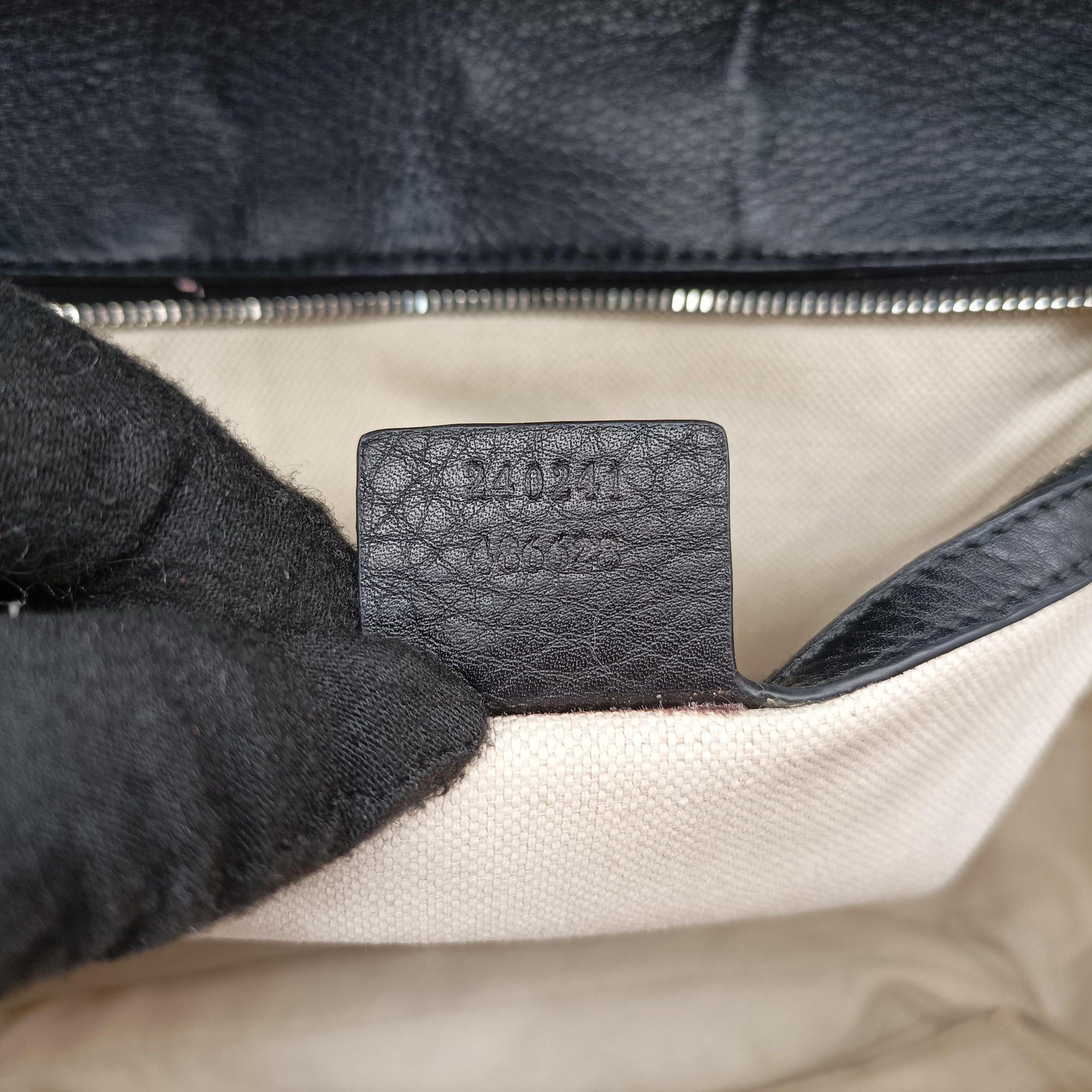 Vintage Gucci New Bamboo Black Leather 240241 shoulderbag | stylenewstar