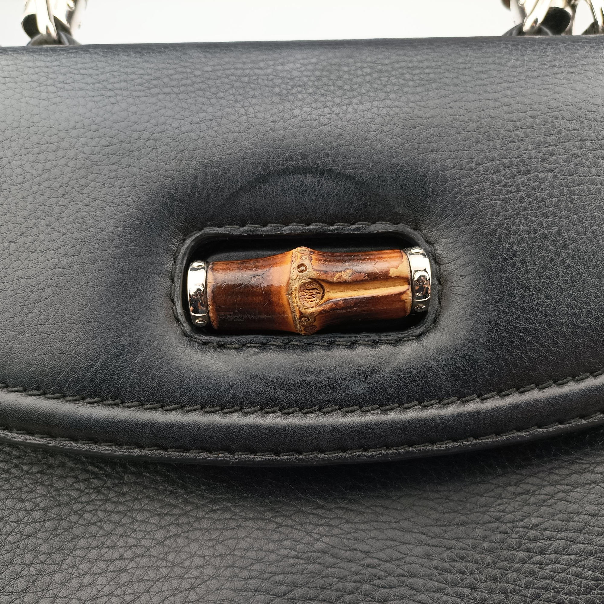 Vintage Gucci New Bamboo Black Leather 240241 shoulderbag | stylenewstar