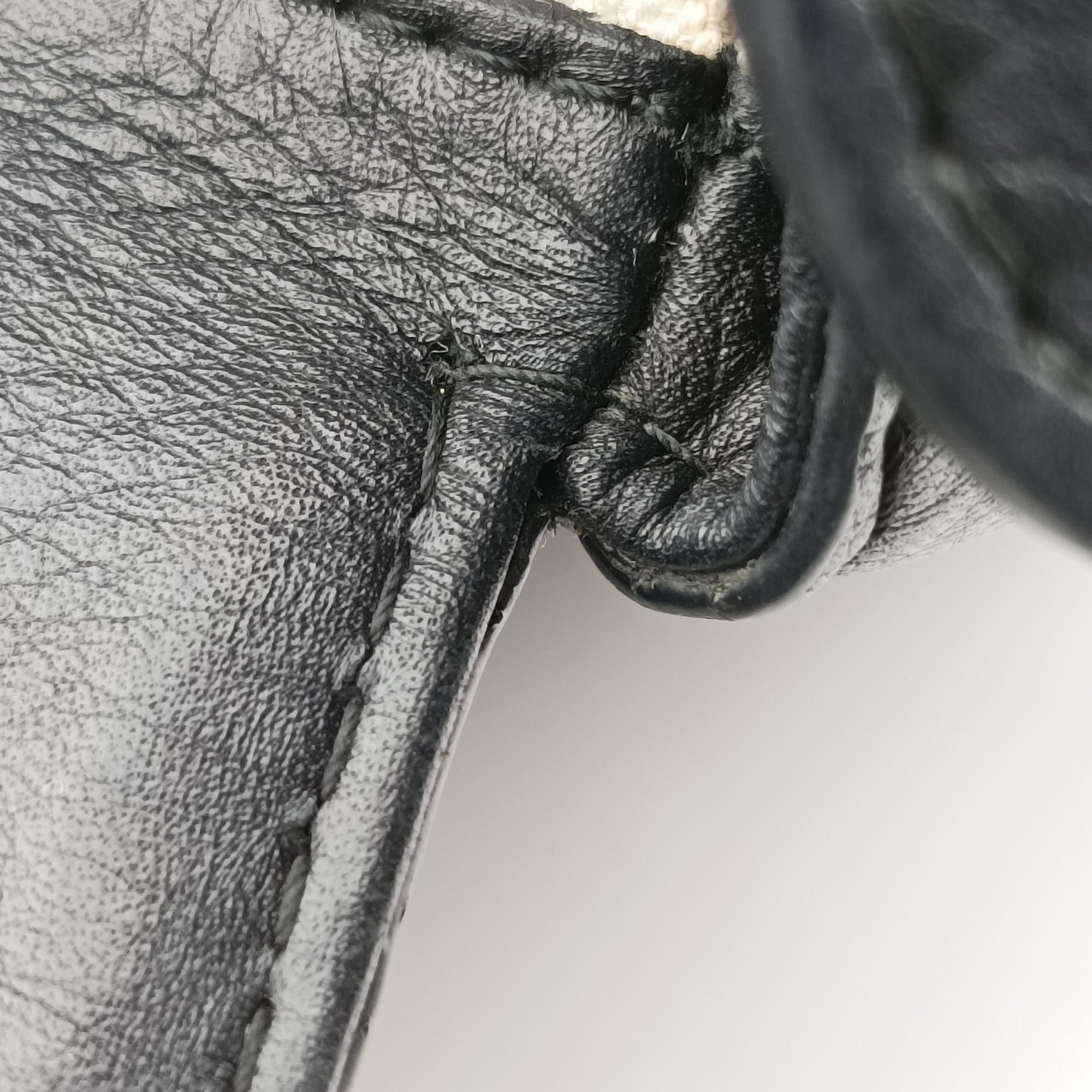 Vintage Gucci New Bamboo Black Leather 240241 shoulderbag | stylenewstar