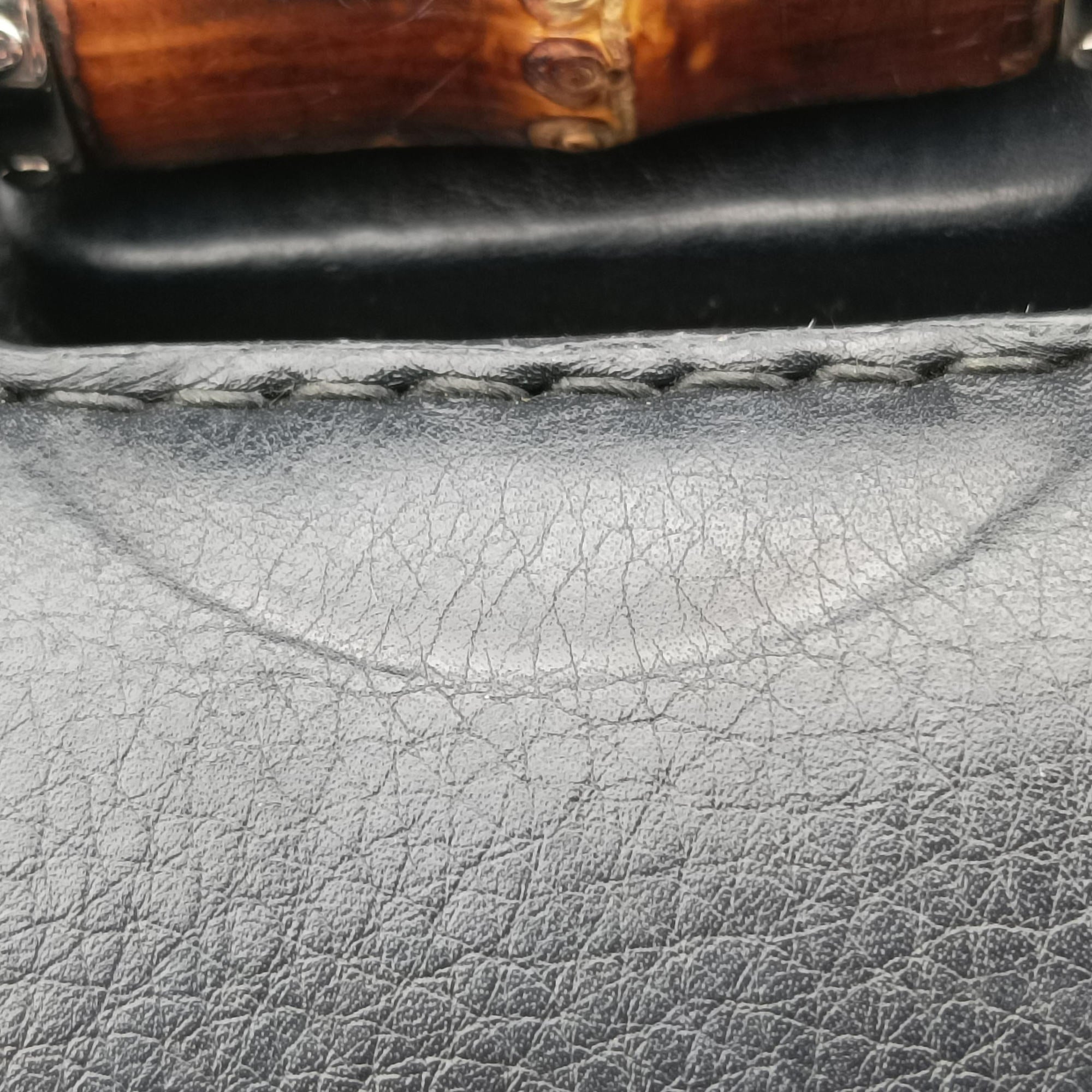 Vintage Gucci New Bamboo Black Leather 240241 shoulderbag | stylenewstar