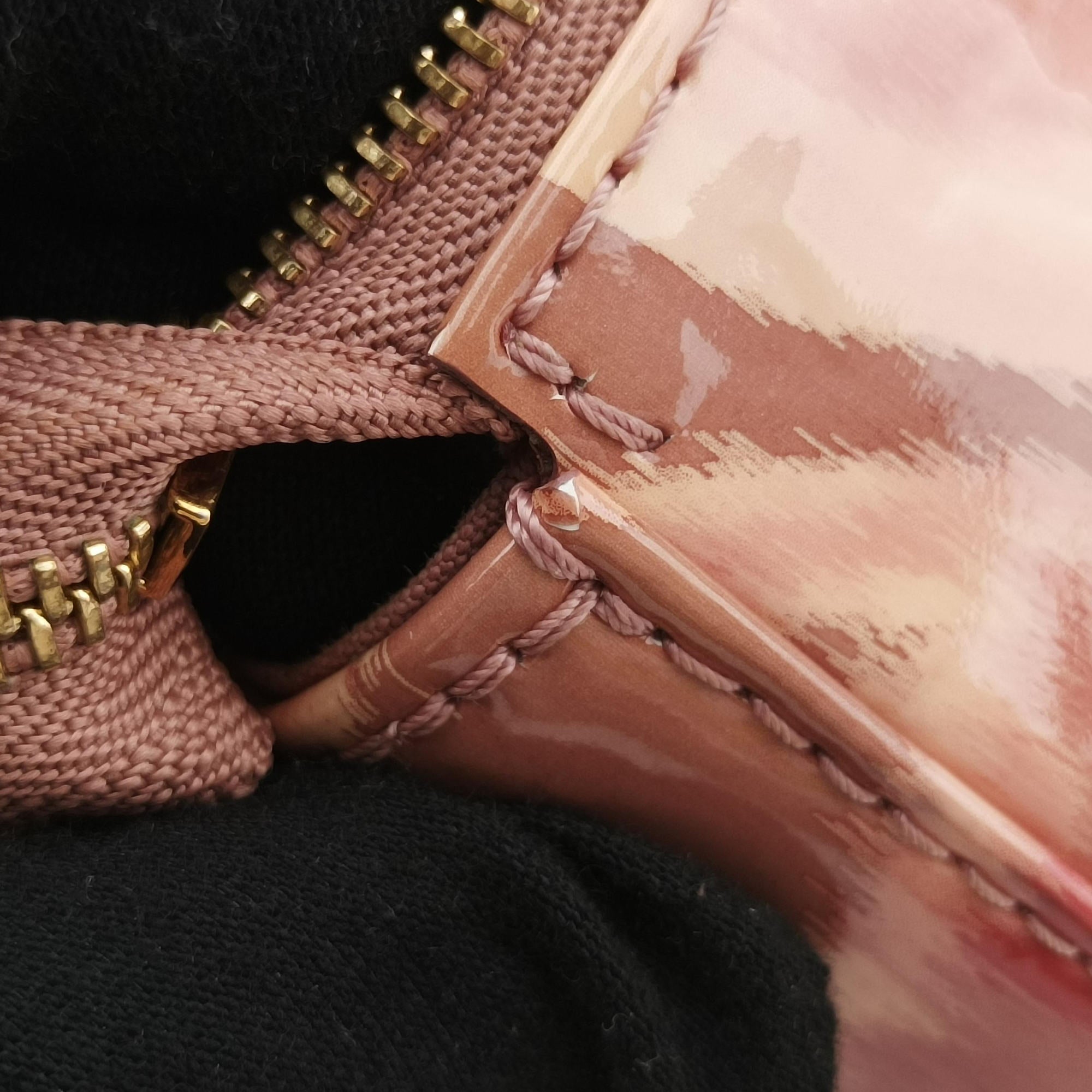 Pre-owned Louis Vuitton Pochette Accessoire Ikat Flower Rose Velours Vernis M90043 handbag | stylenewstar