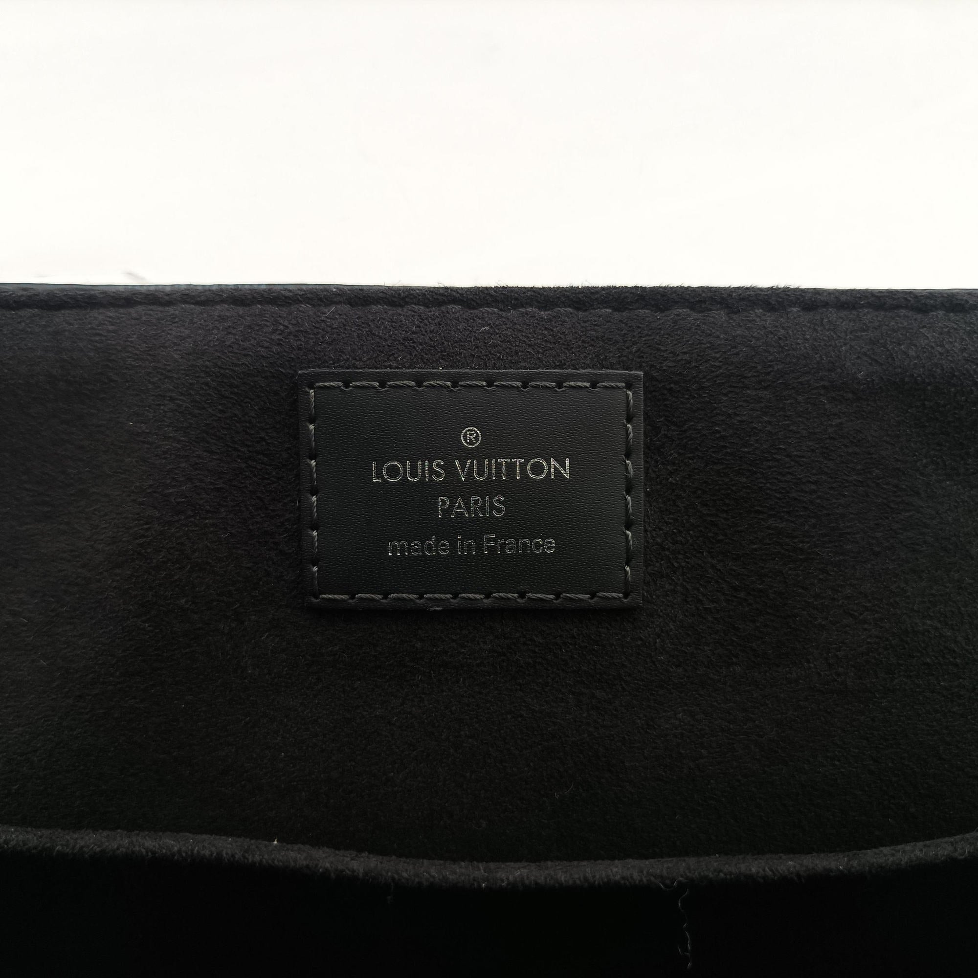 Pre-owned Louis Vuitton Newport Messenger PM black×navy Damier Cobalt N41587 shoulderbag | stylenewstar