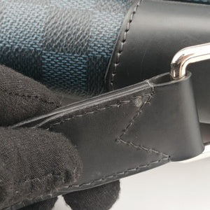 Pre-owned Louis Vuitton Newport Messenger PM black×navy Damier Cobalt N41587 shoulderbag | stylenewstar