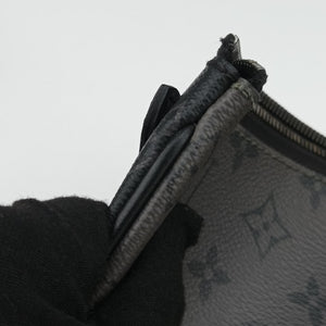 Secondhand Louis Vuitton Trio Messenger black Monogram Eclipse Reverse M69443 shoulderbag | stylenewstar