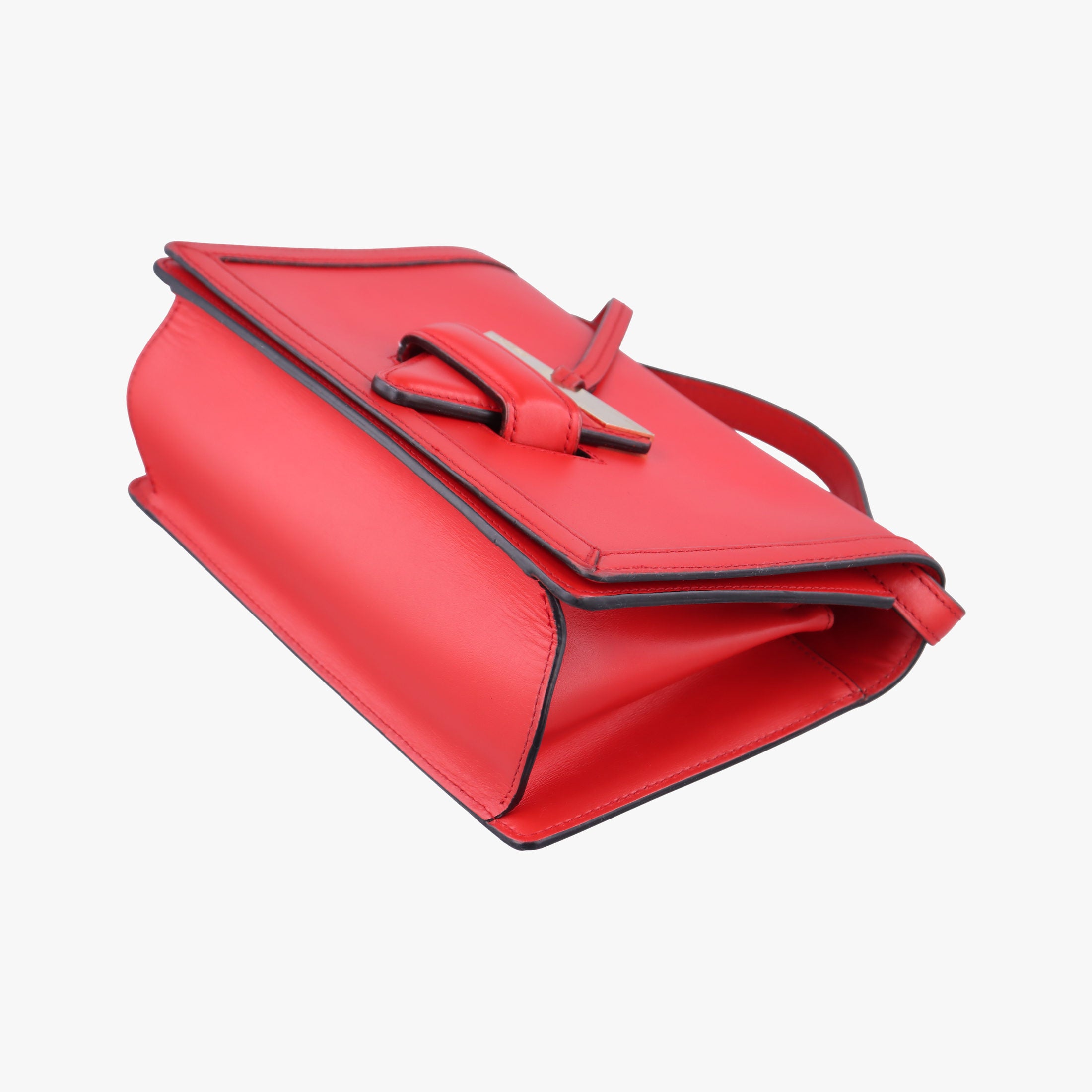 Pre-owned Loewe Barcelona Red Leather  shoulderbag | stylenewstar
