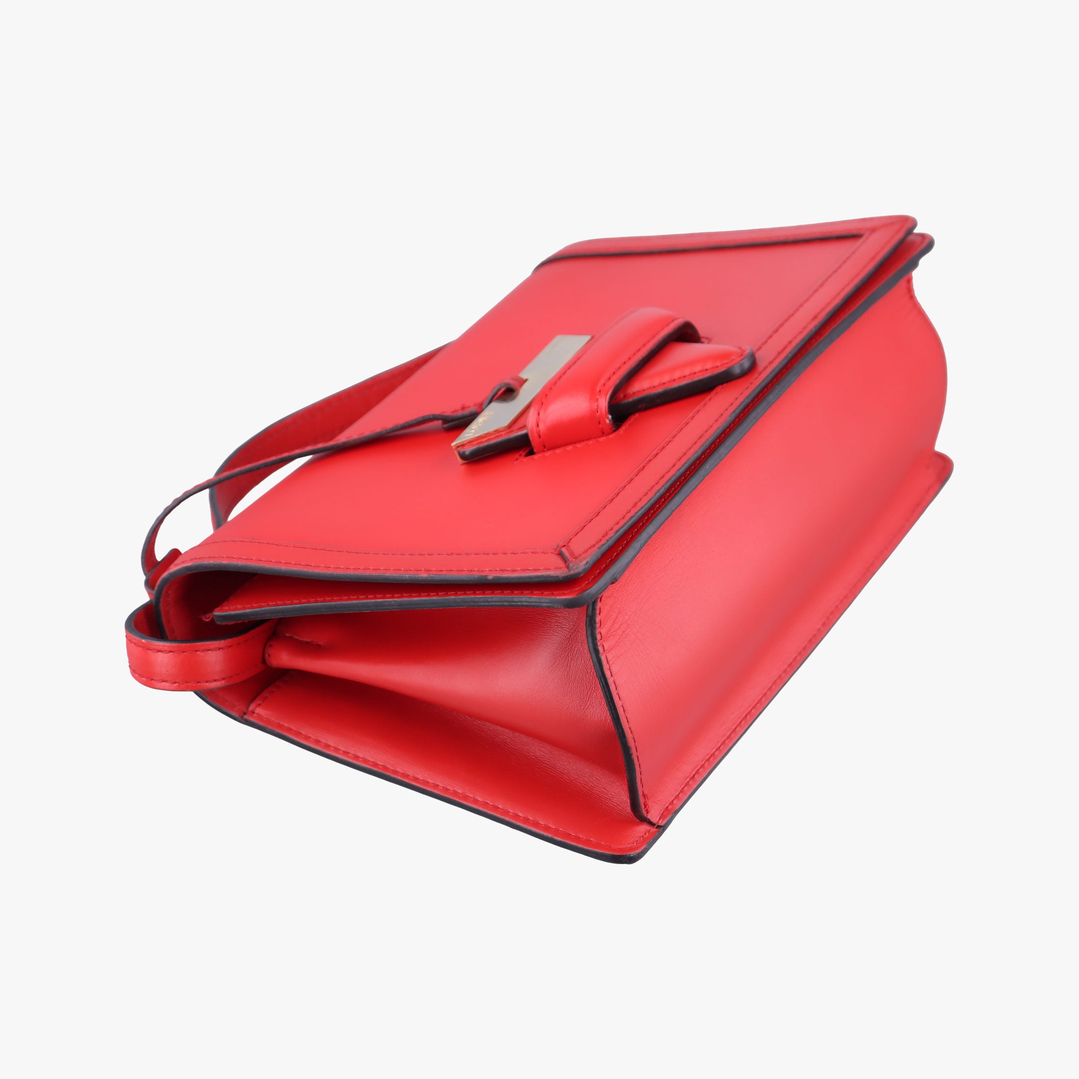 Pre-owned Loewe Barcelona Red Leather  shoulderbag | stylenewstar