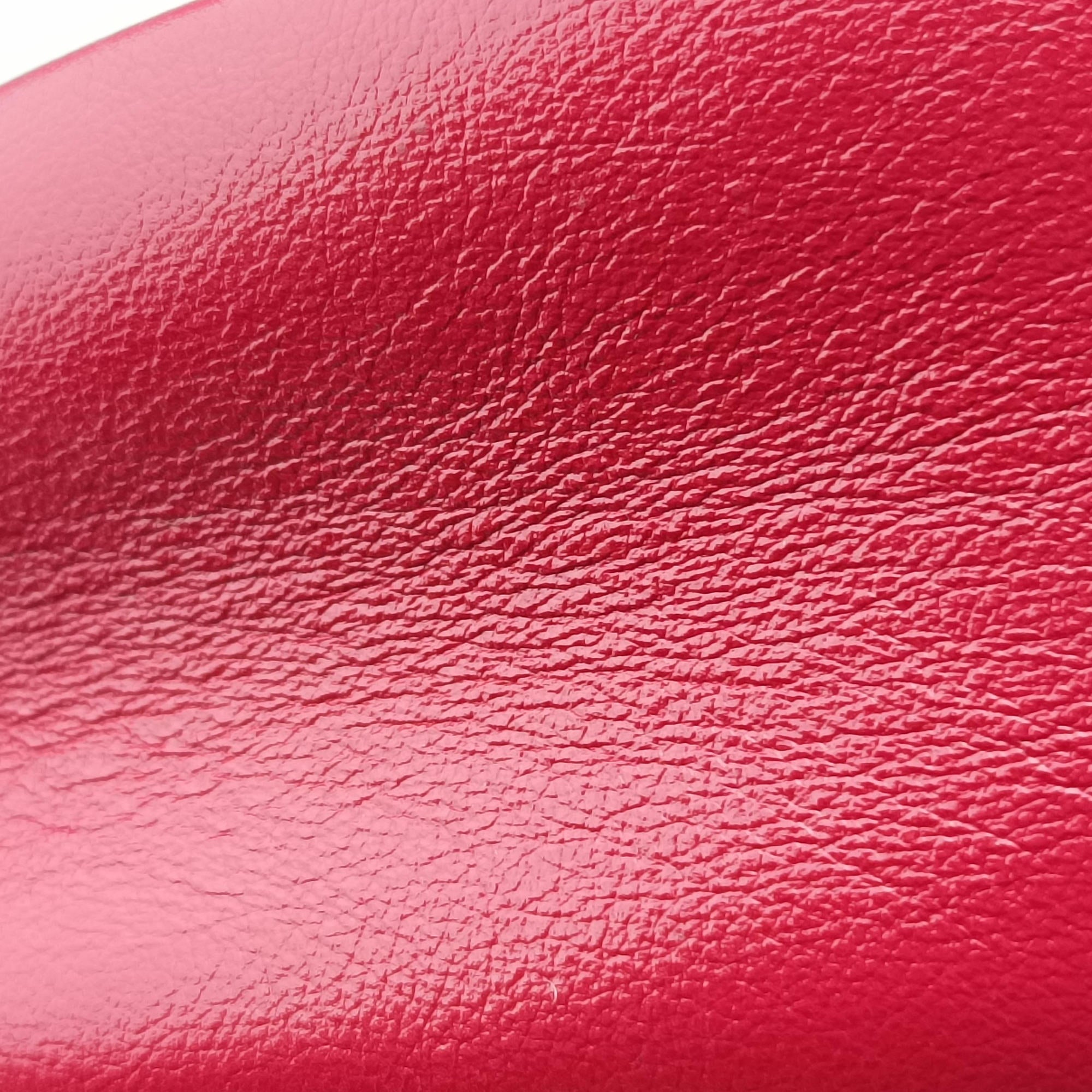 Pre-owned Gucci GG Marmont Red Leather 550154 shoulderbag | stylenewstar