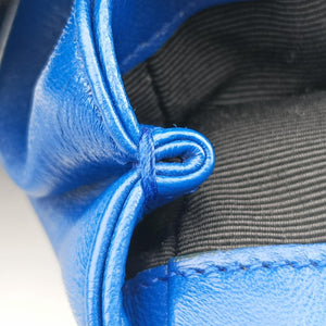 Secondhand Yves Saint Laurent Baby Chai Blue Leather 399289 shoulderbag | stylenewstar