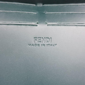 Vintage Fendi Soft Trunk Green Leather 7VA565 shoulderbag | stylenewstar