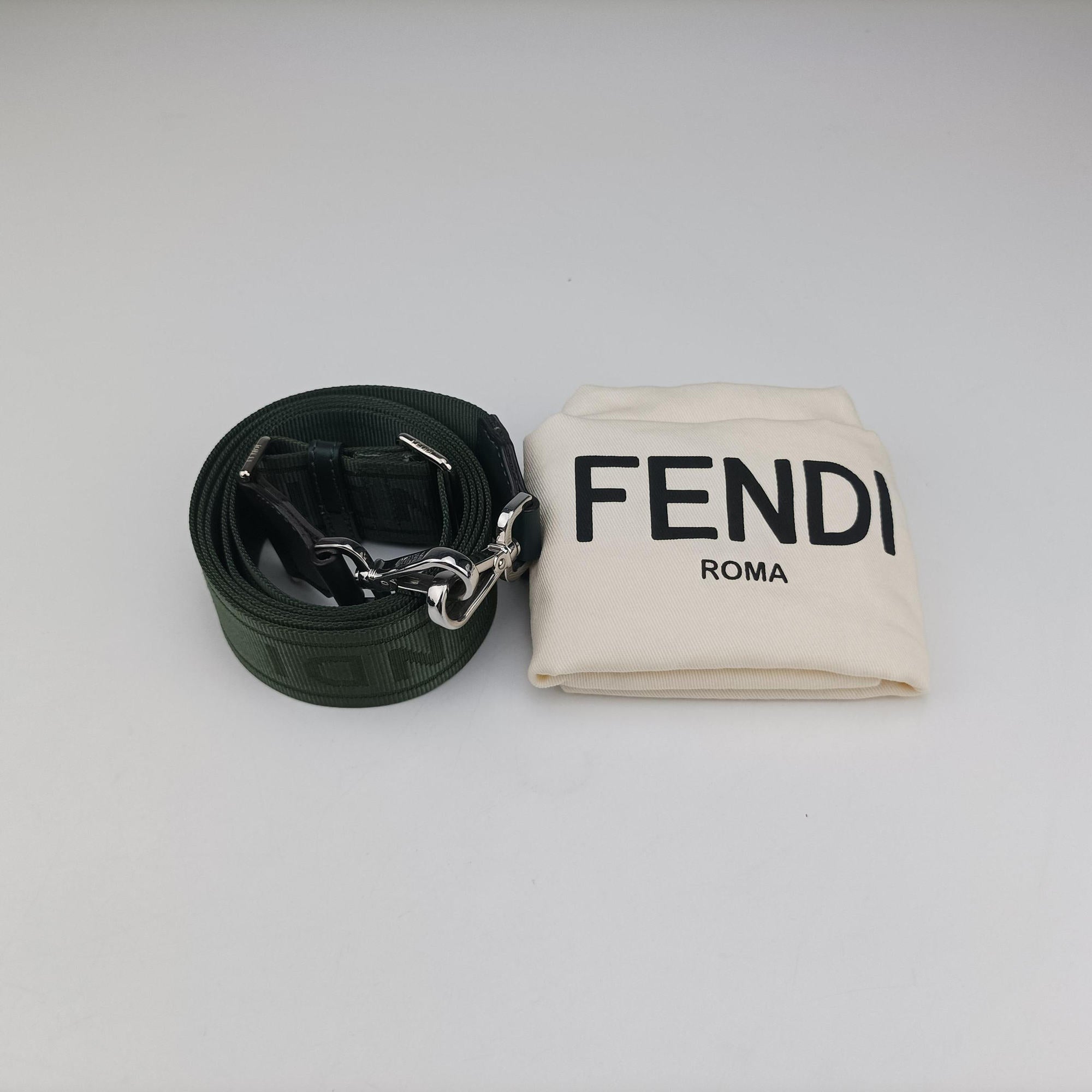 Vintage Fendi Soft Trunk Green Leather 7VA565 shoulderbag | stylenewstar
