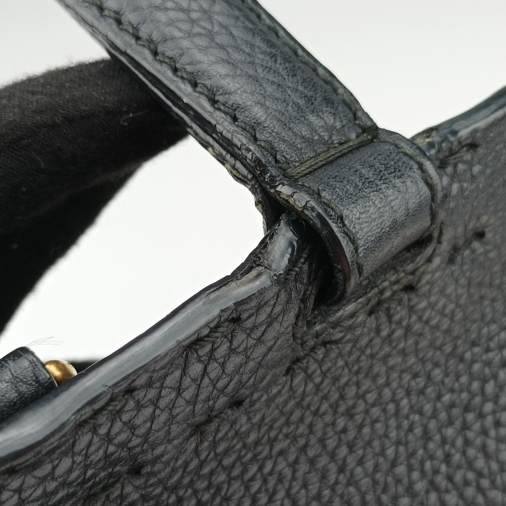 Pre-owned Gucci GG Marmont Black Leather 421890 shoulderbag | stylenewstar