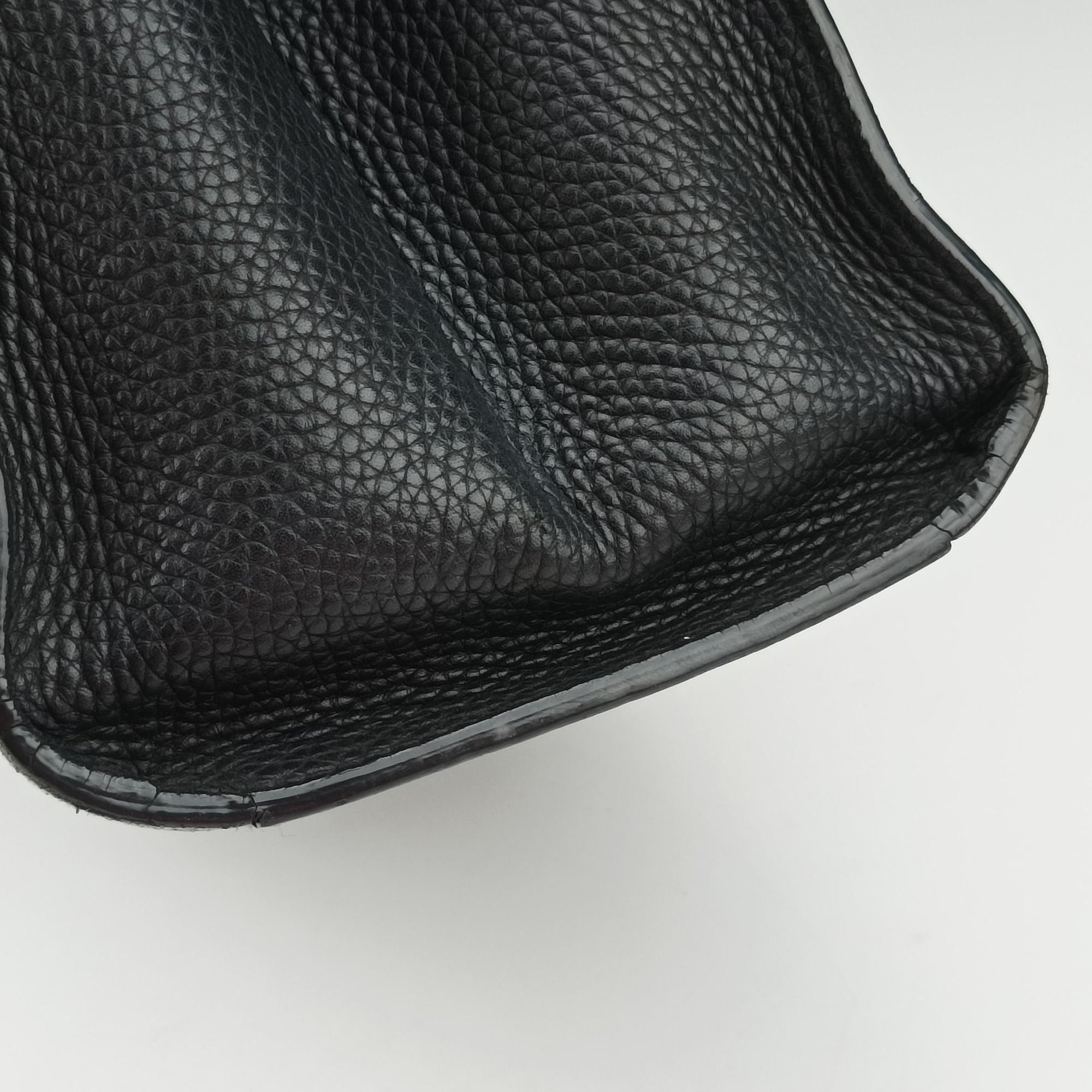 Pre-owned Gucci GG Marmont Black Leather 421890 shoulderbag | stylenewstar