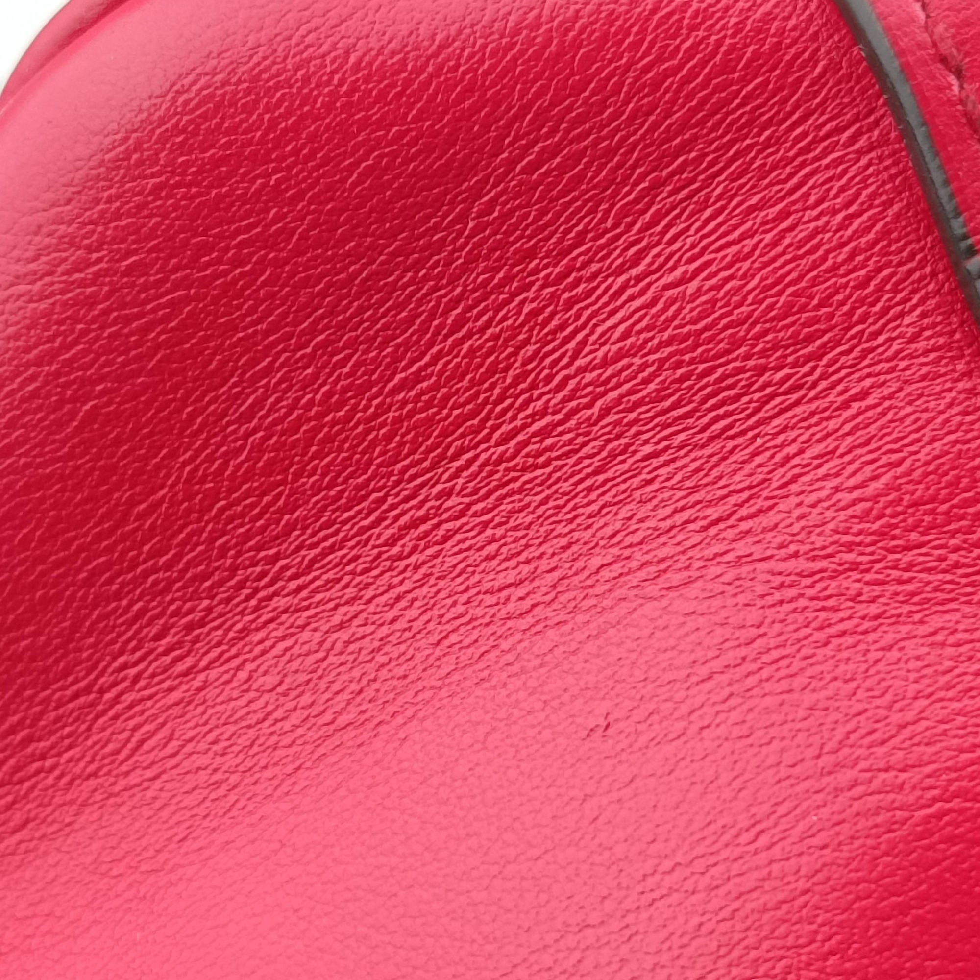 Pre-owned Gucci GG Marmont Red Leather 443497 shoulderbag | stylenewstar