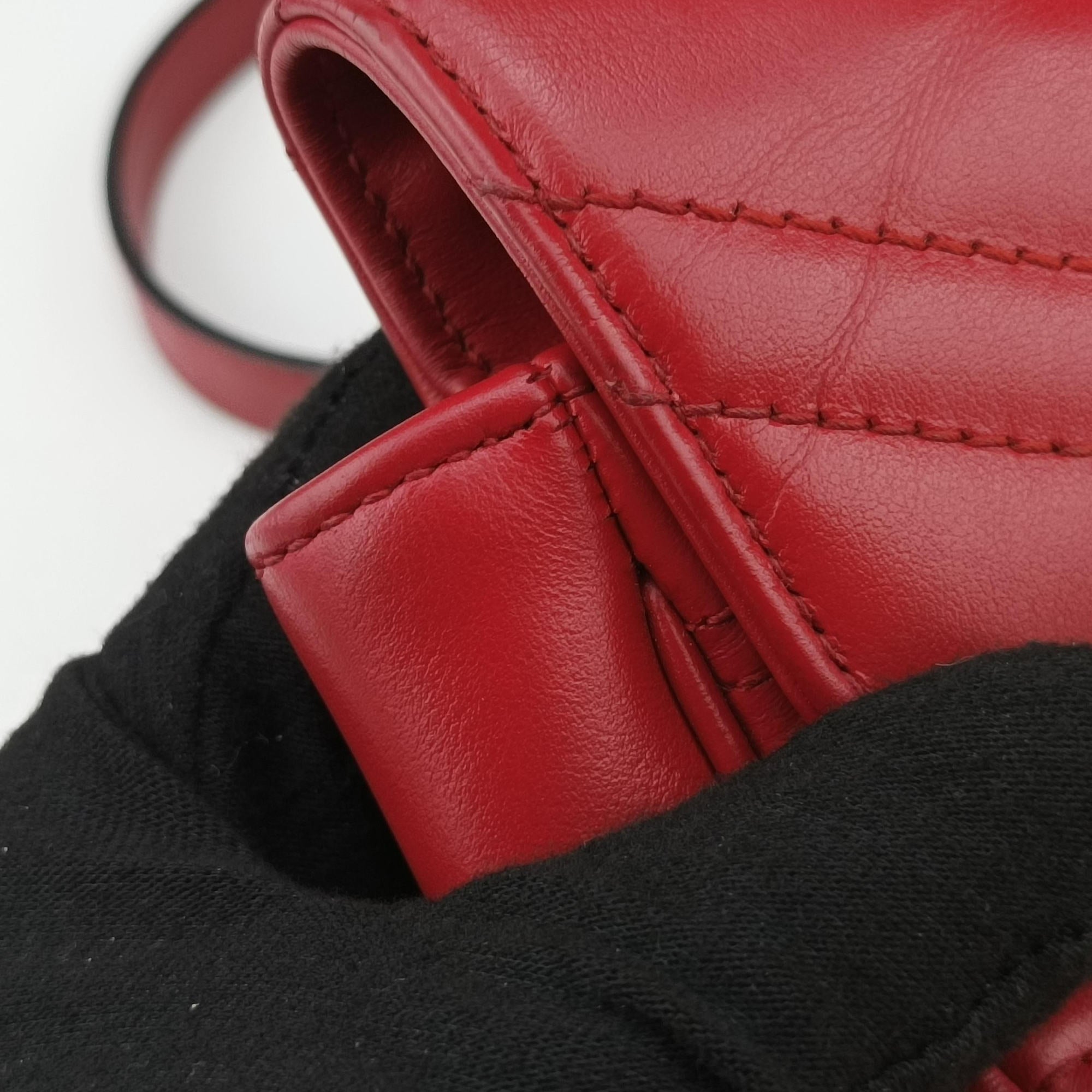 Pre-owned Gucci GG Marmont Red Leather 446744 shoulderbag | stylenewstar