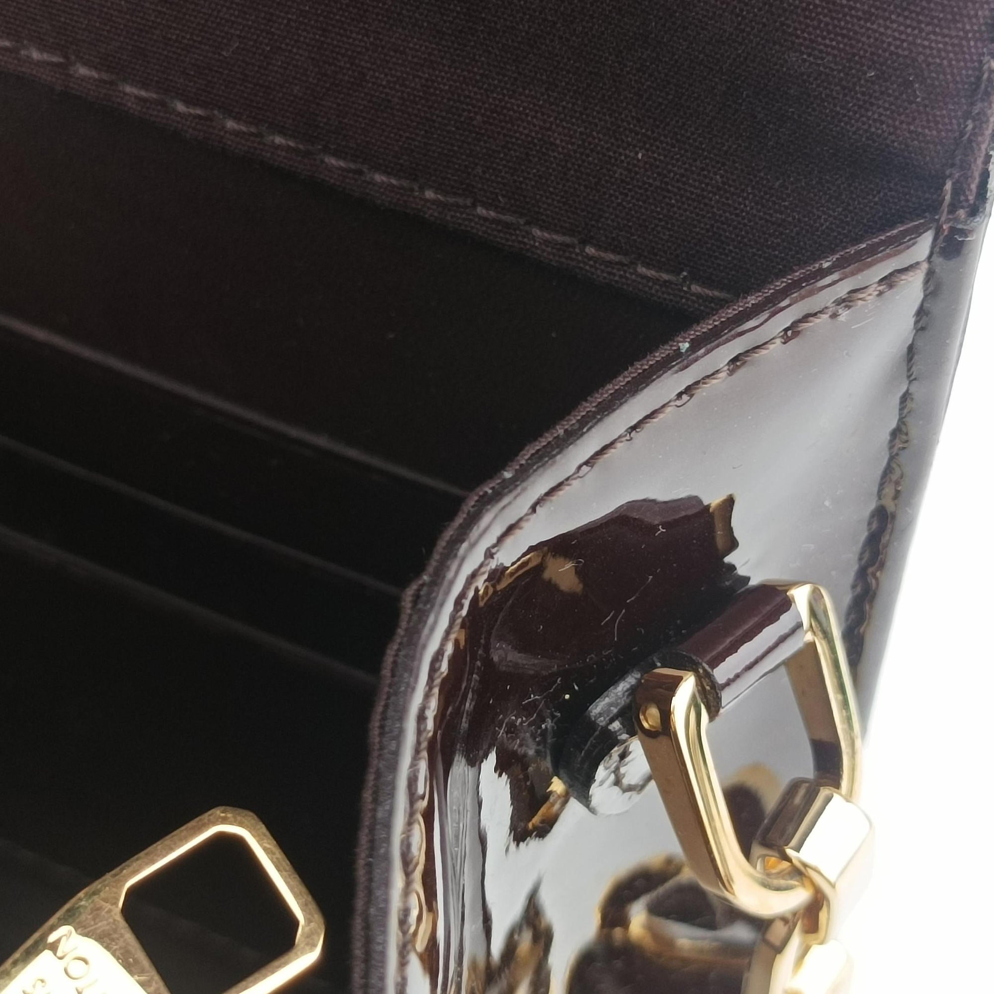 Pre-owned Louis Vuitton Pochette Louise GM Amarante Vernis M51631 shoulderbag | stylenewstar