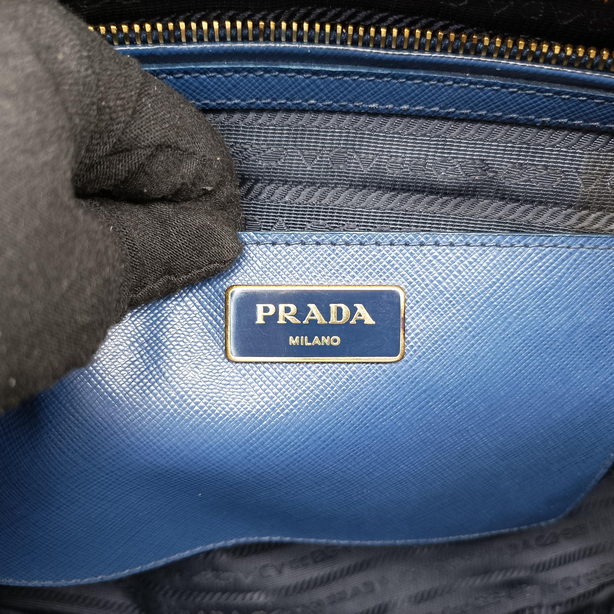 Pre-owned Prada Galleria Blue SAFFIANO Leather BN1786 shoulderbag | stylenewstar