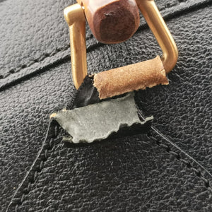 Pre-owned Gucci Bamboo Black Leather 002.28 handbag | stylenewstar