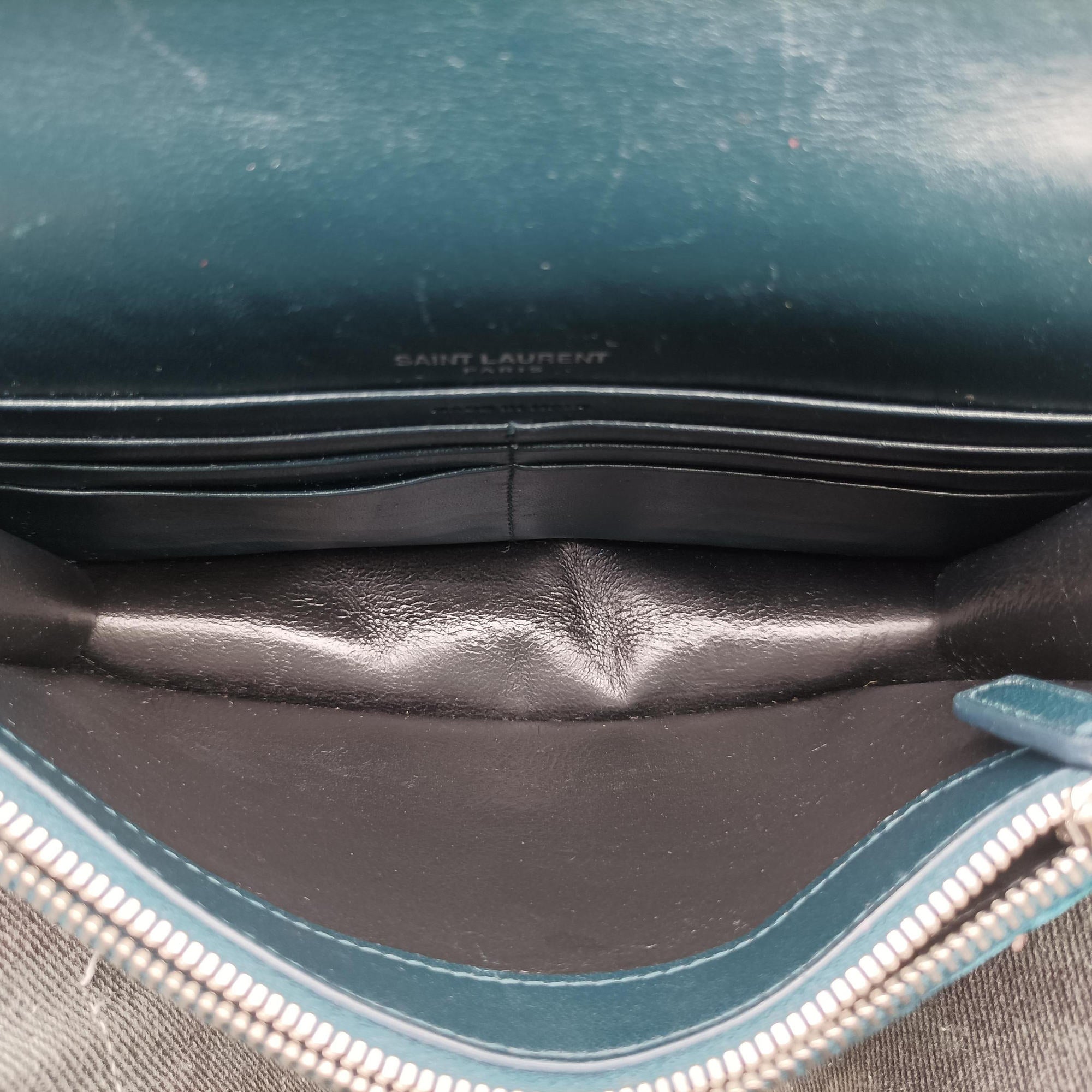 Pre-owned Yves Saint Laurent KATE Green velour 491521 shoulderbag | stylenewstar
