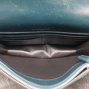 Pre-owned Yves Saint Laurent KATE Green velour 491521 shoulderbag | stylenewstar
