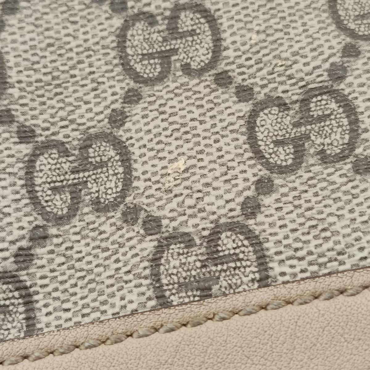 Pre-owned Gucci Microguccissima Beige PVC coated canvas×leather 309613 handbag | stylenewstar