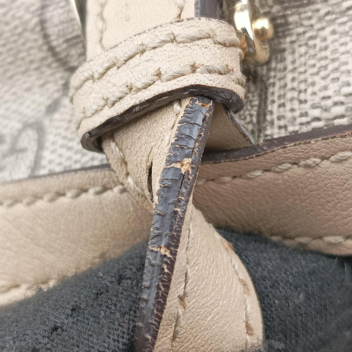 Pre-owned Gucci Microguccissima Beige PVC coated canvas×leather 309613 handbag | stylenewstar