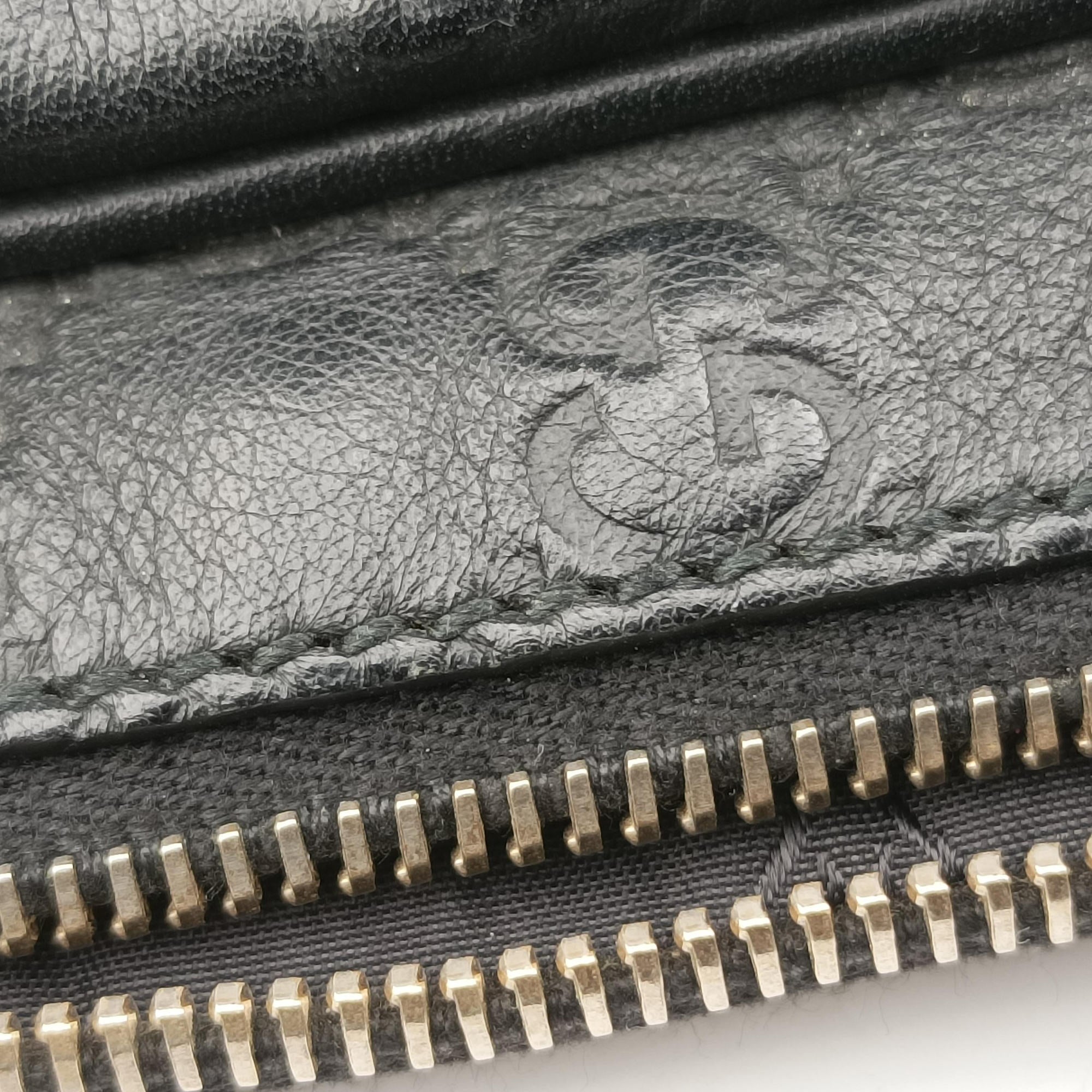 Pre-owned Gucci Diamante Black Leather 208463 handbag | stylenewstar