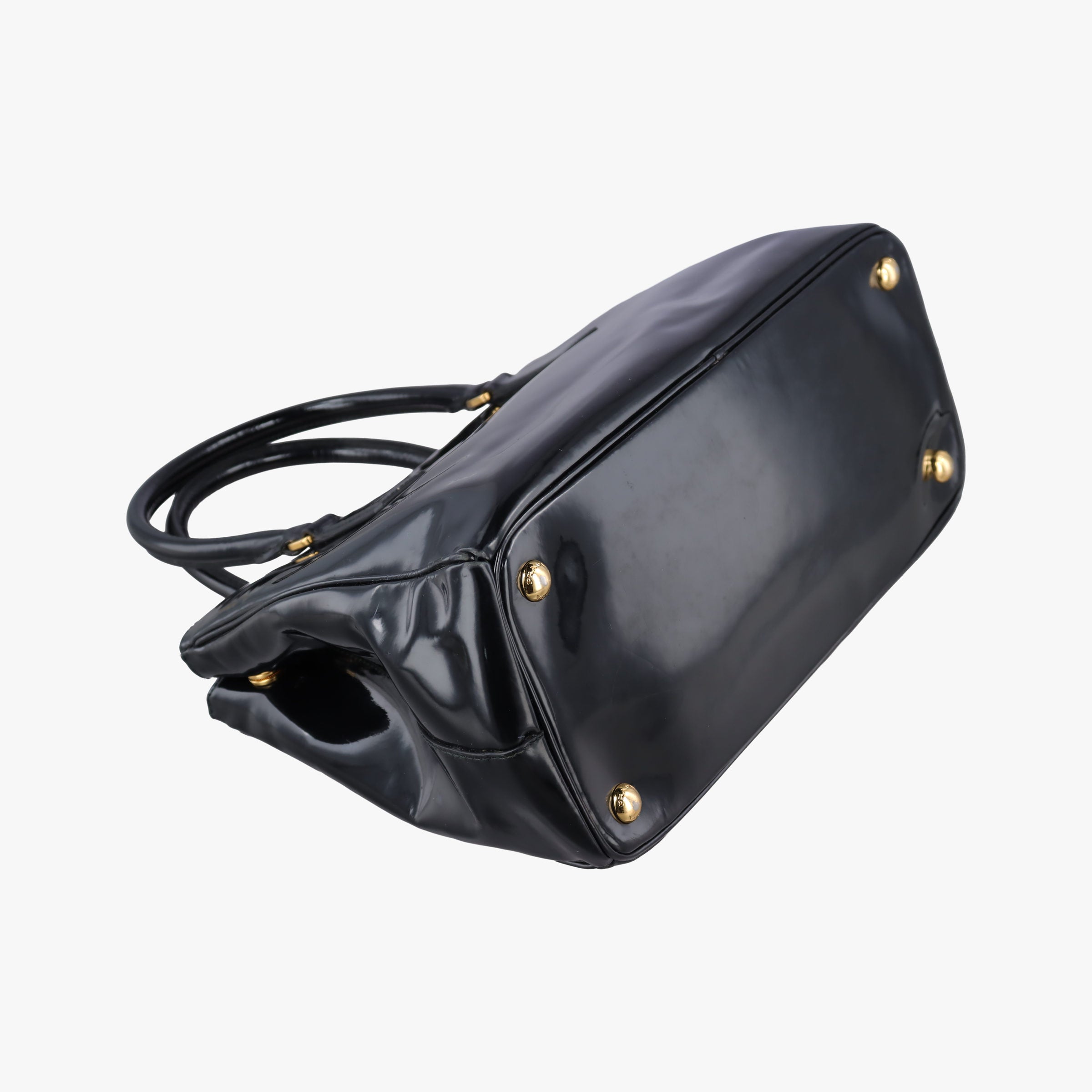Pre-owned Prada Galleria Black patent 1BA274 shoulderbag | stylenewstar