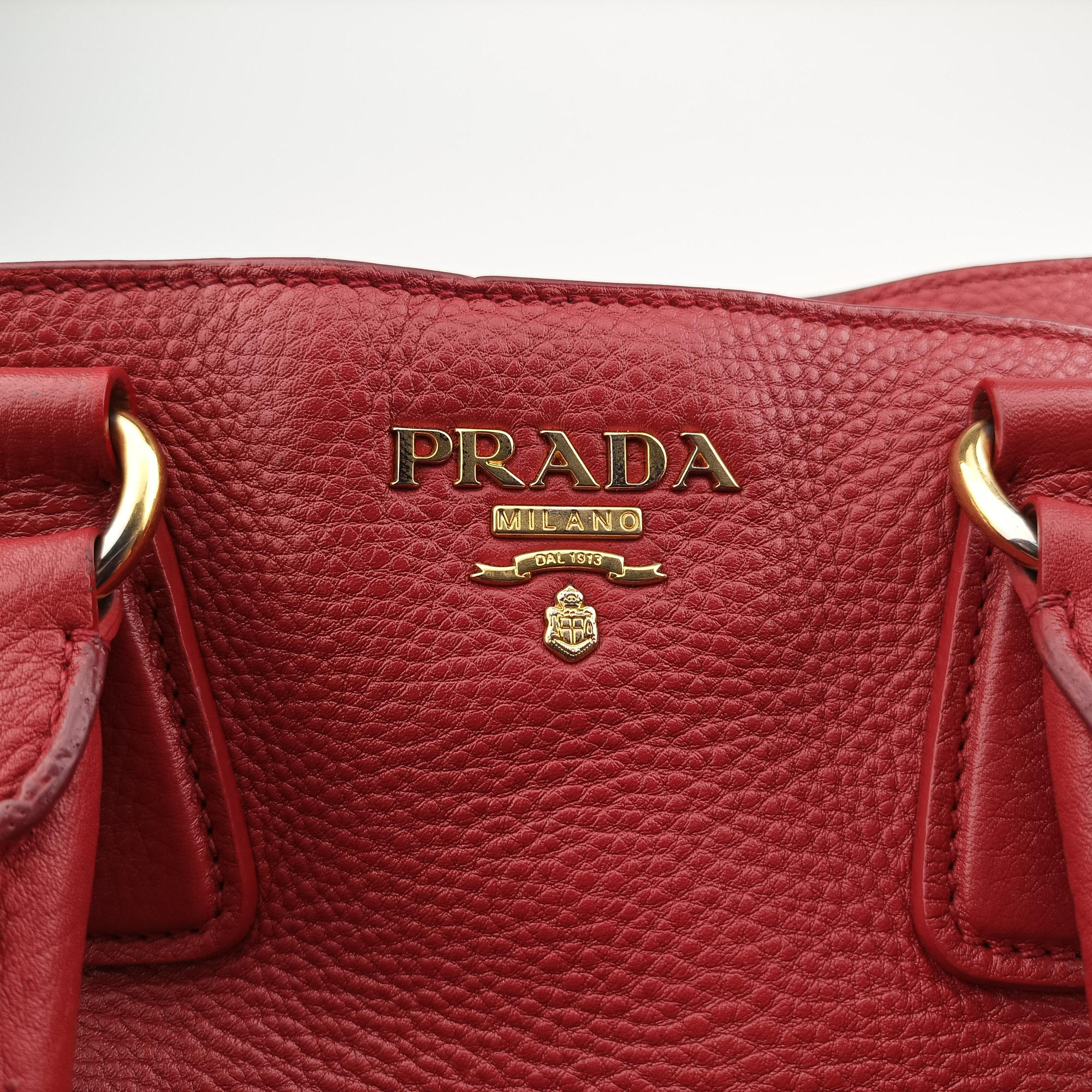 Pre-owned Prada Vitello Daino Top Handle Red Leather BN2420 handbag | stylenewstar