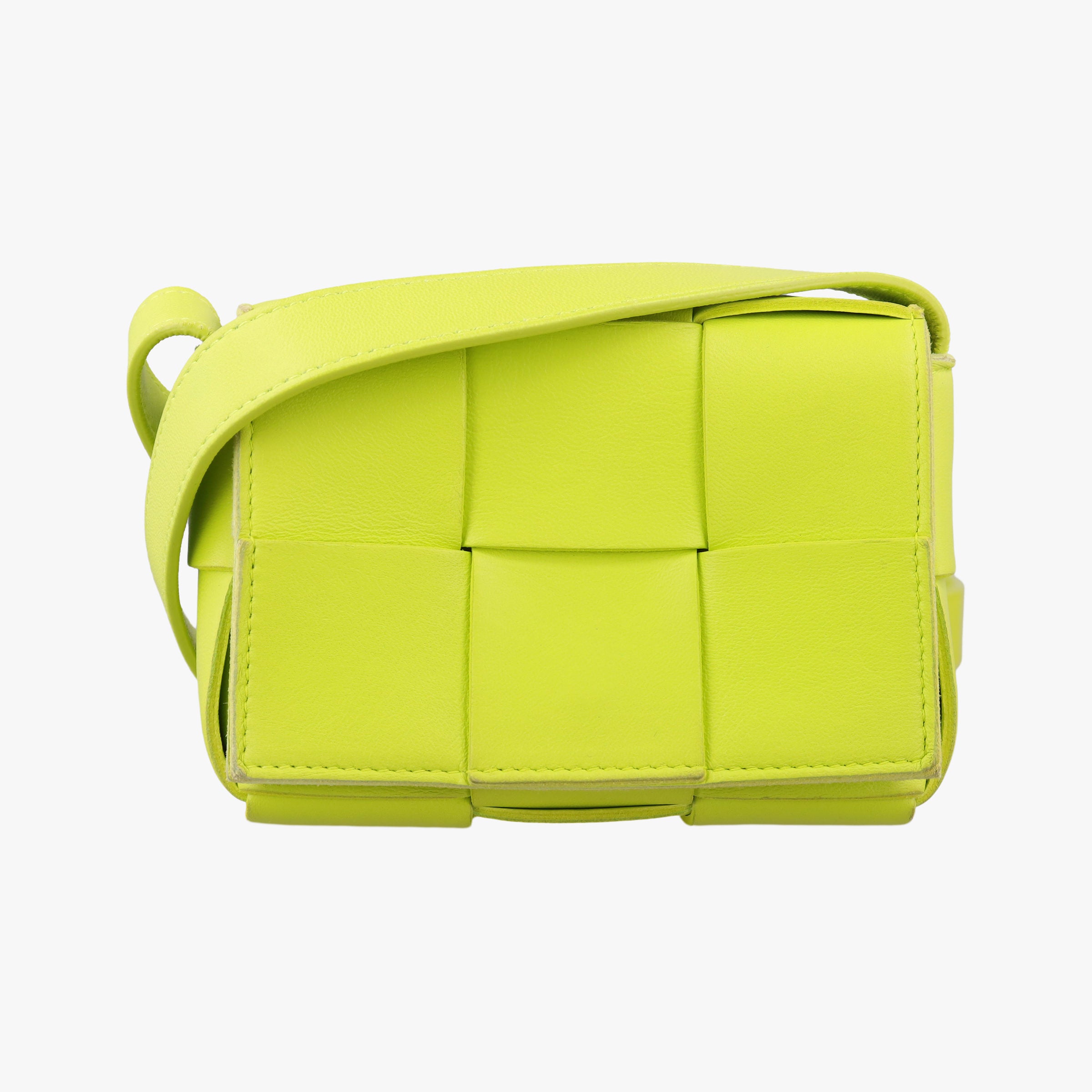 Pre-owned Bottega Veneta cassette Green lambskin  shoulderbag | stylenewstar