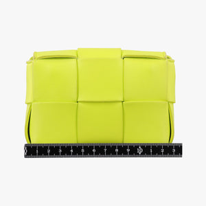 Pre-owned Bottega Veneta cassette Green lambskin  shoulderbag | stylenewstar