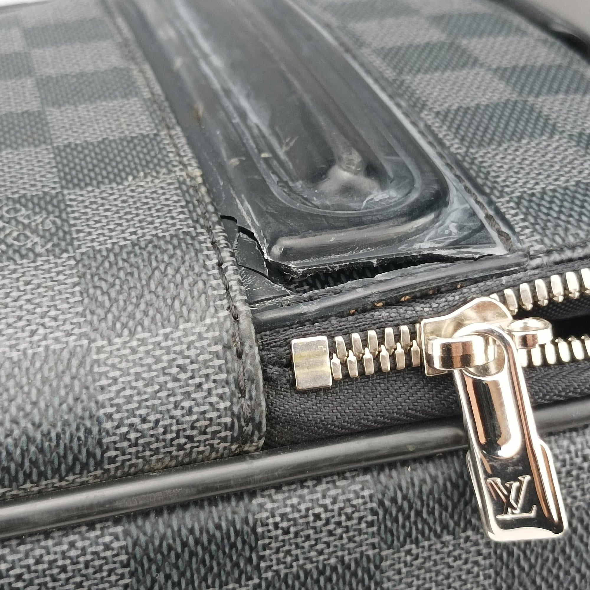 Pre-owned Louis Vuitton PEGASE 55 Noir Damier Graphite N23299 suitcase | stylenewstar