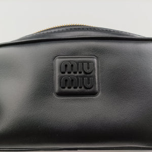 Secondhand Miu Miu Logo belt Black leather  bum bag/waist bag | stylenewstar