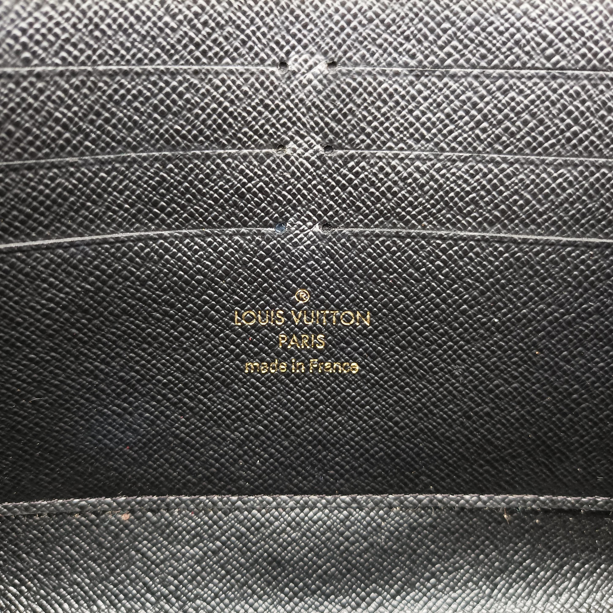 Secondhand Louis Vuitton Twist Noir x Multicolour EPI M64798 shoulderbag | stylenewstar