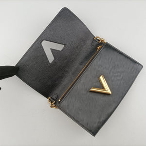 Secondhand Louis Vuitton Twist Noir x Multicolour EPI M64798 shoulderbag | stylenewstar