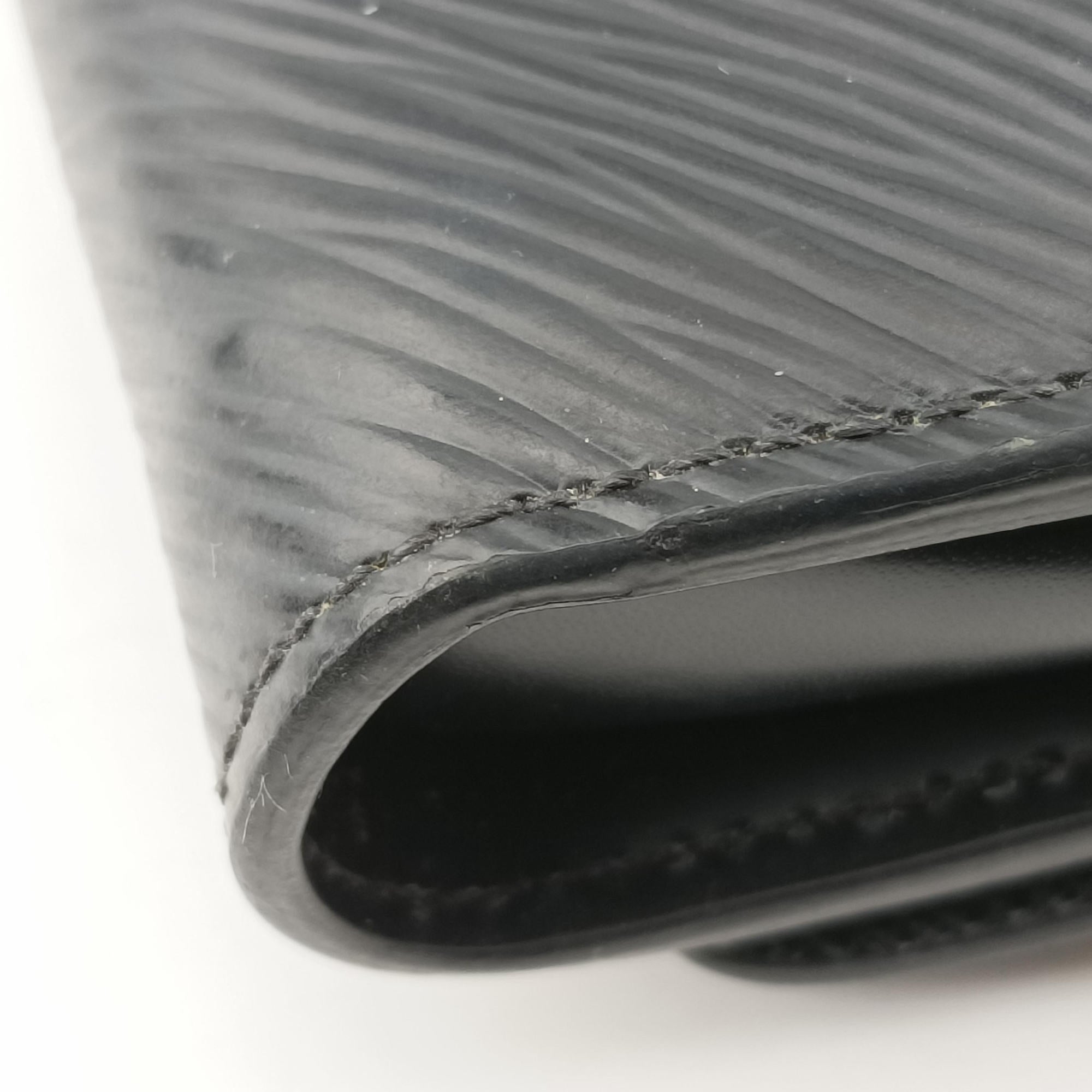 Secondhand Louis Vuitton Twist Noir x Multicolour EPI M64798 shoulderbag | stylenewstar