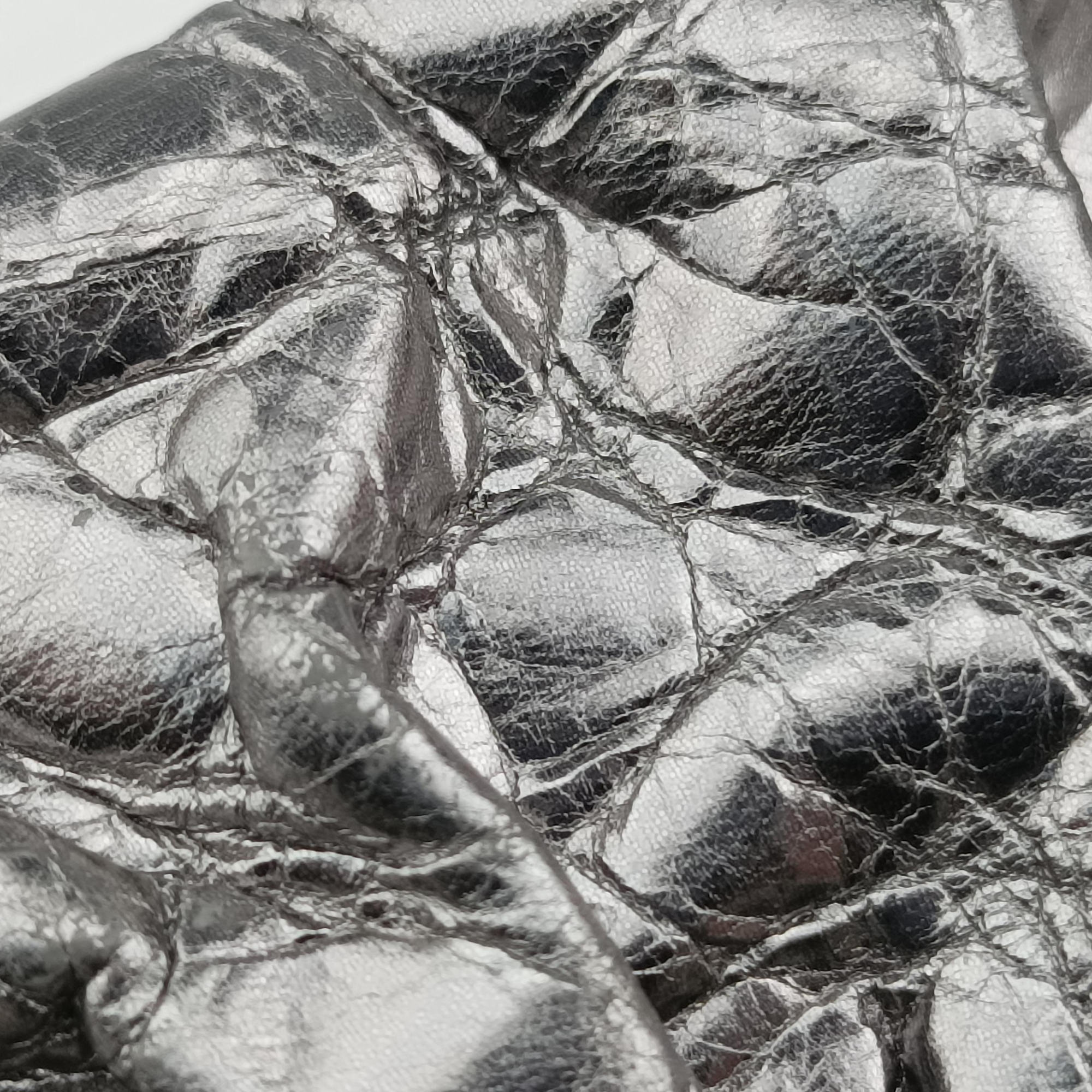 Pre-owned Balenciaga Le Cagole mini Silver lambskin  shoulderbag | stylenewstar
