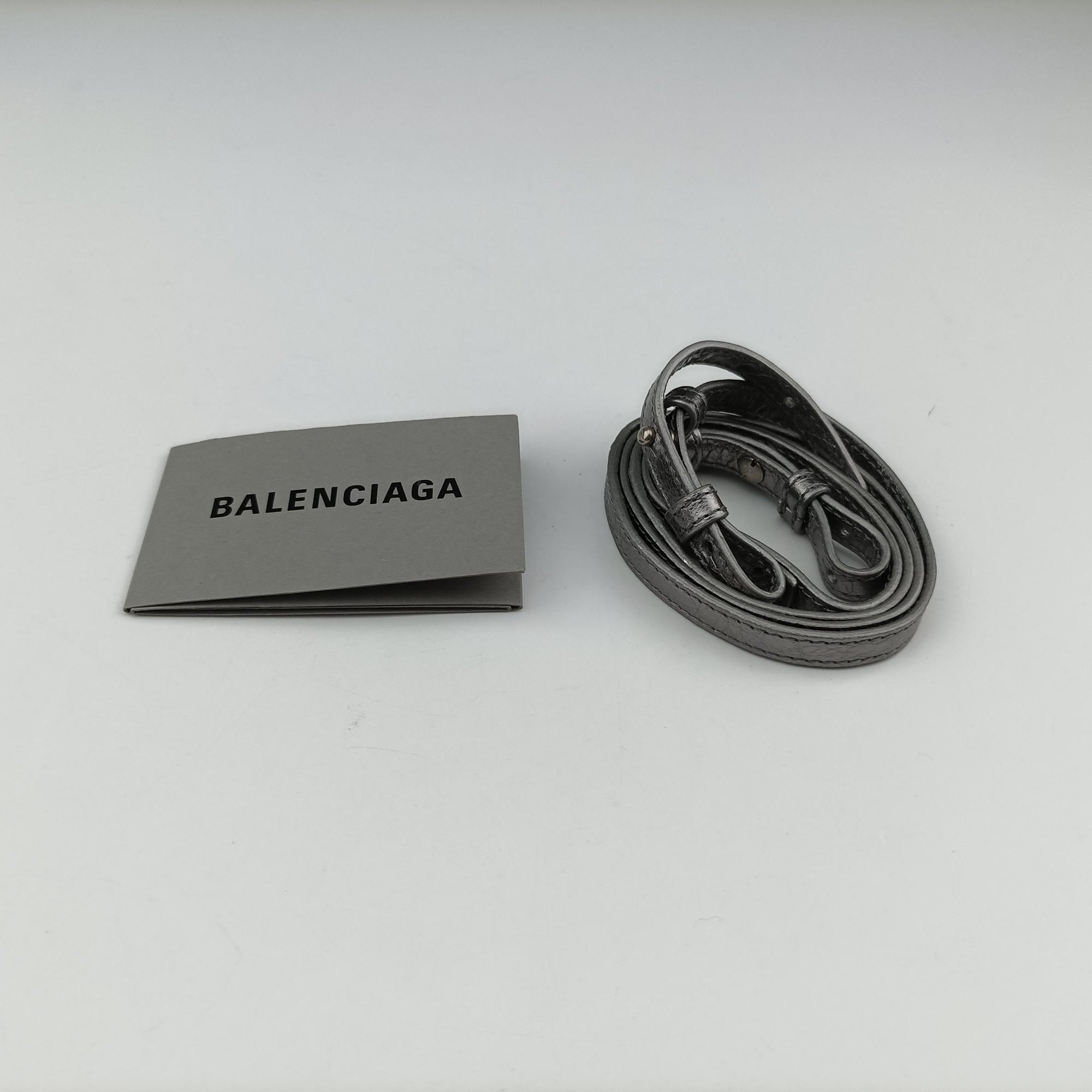 Pre-owned Balenciaga Le Cagole mini Silver lambskin  shoulderbag | stylenewstar
