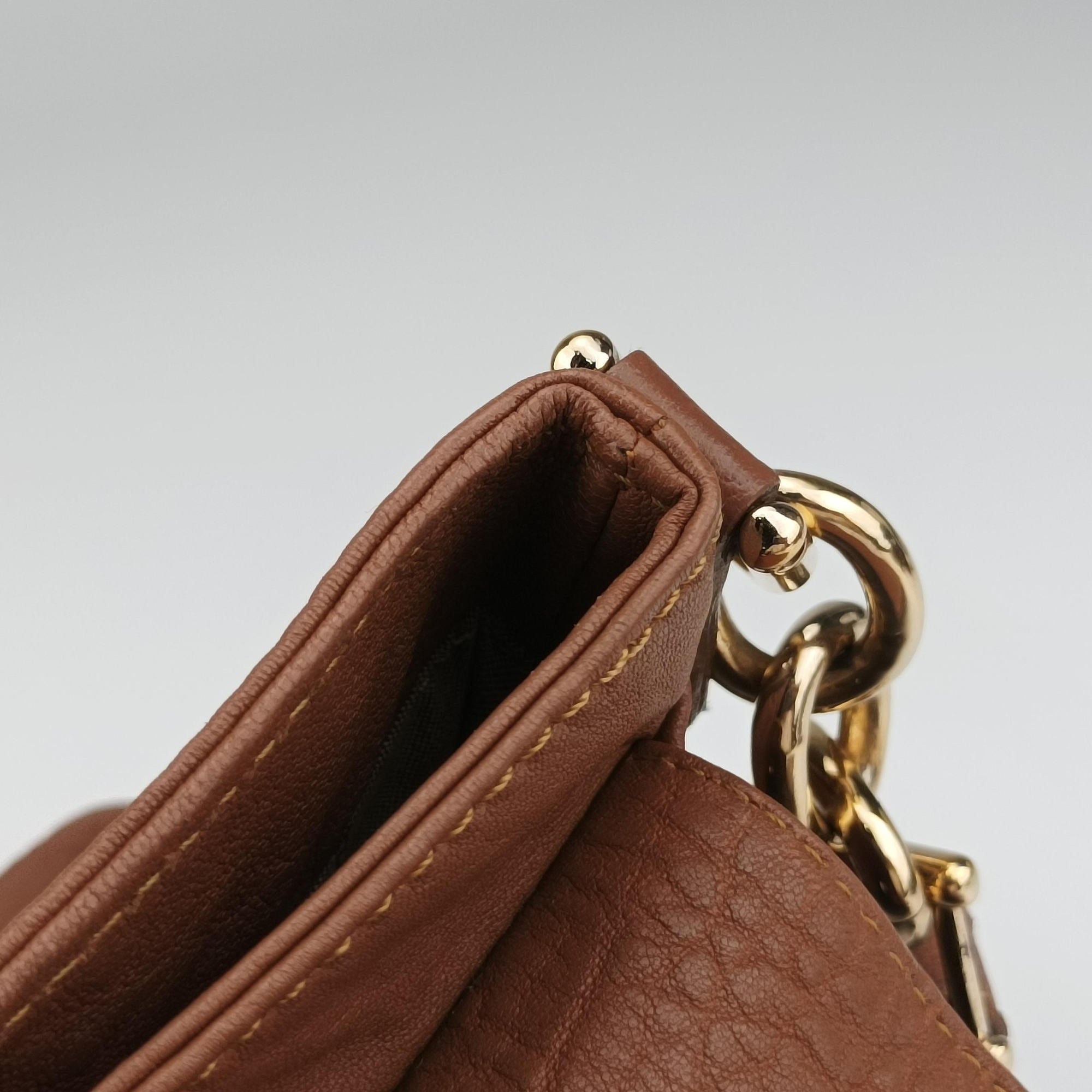 Pre-owned Fendi Mia Flap Brown Leather 8BT163 shoulderbag | stylenewstar